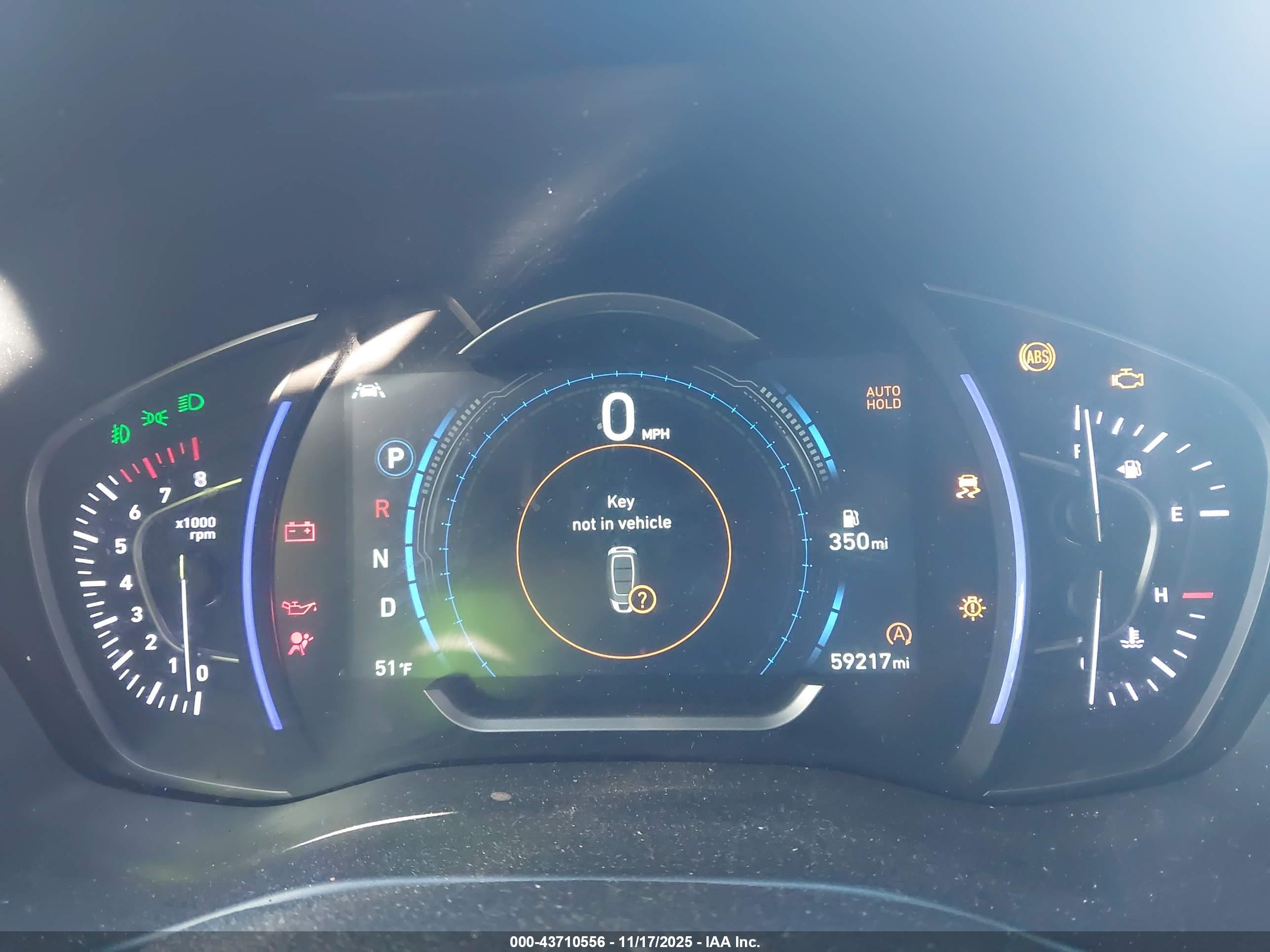HYUNDAI SANTA image 7