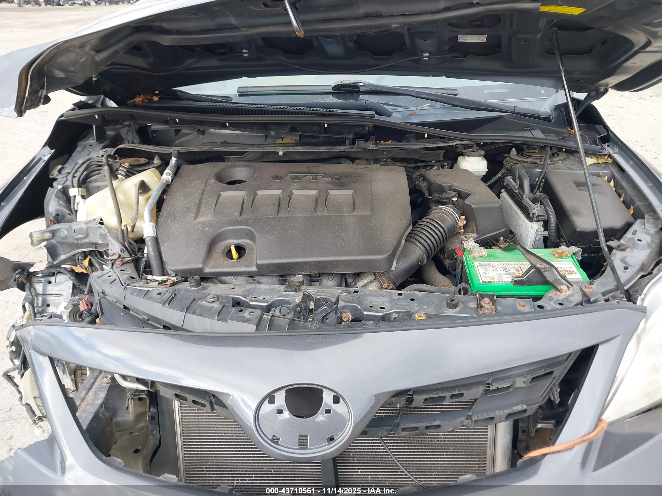 TOYOTA COROLLA image 10