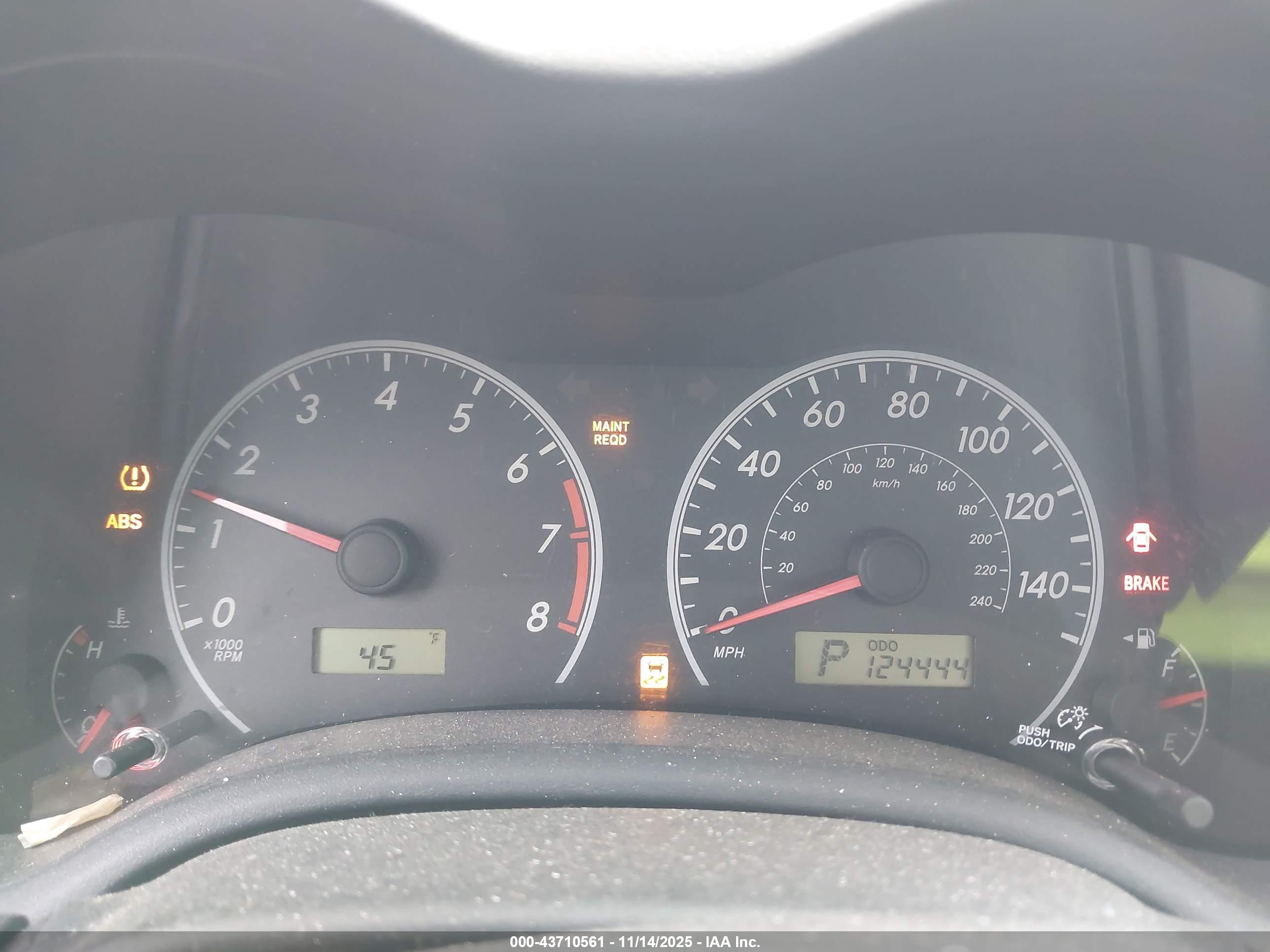 TOYOTA COROLLA image 7