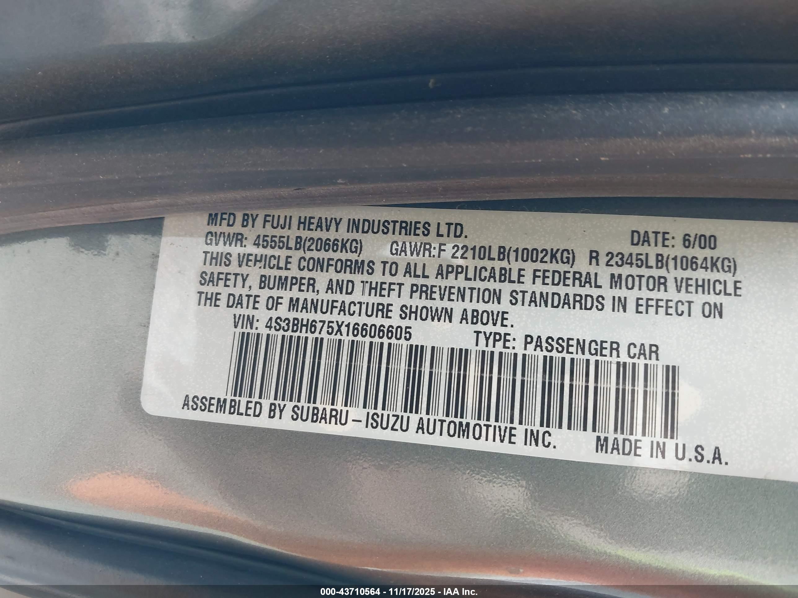 SUBARU OUTBACK image 9