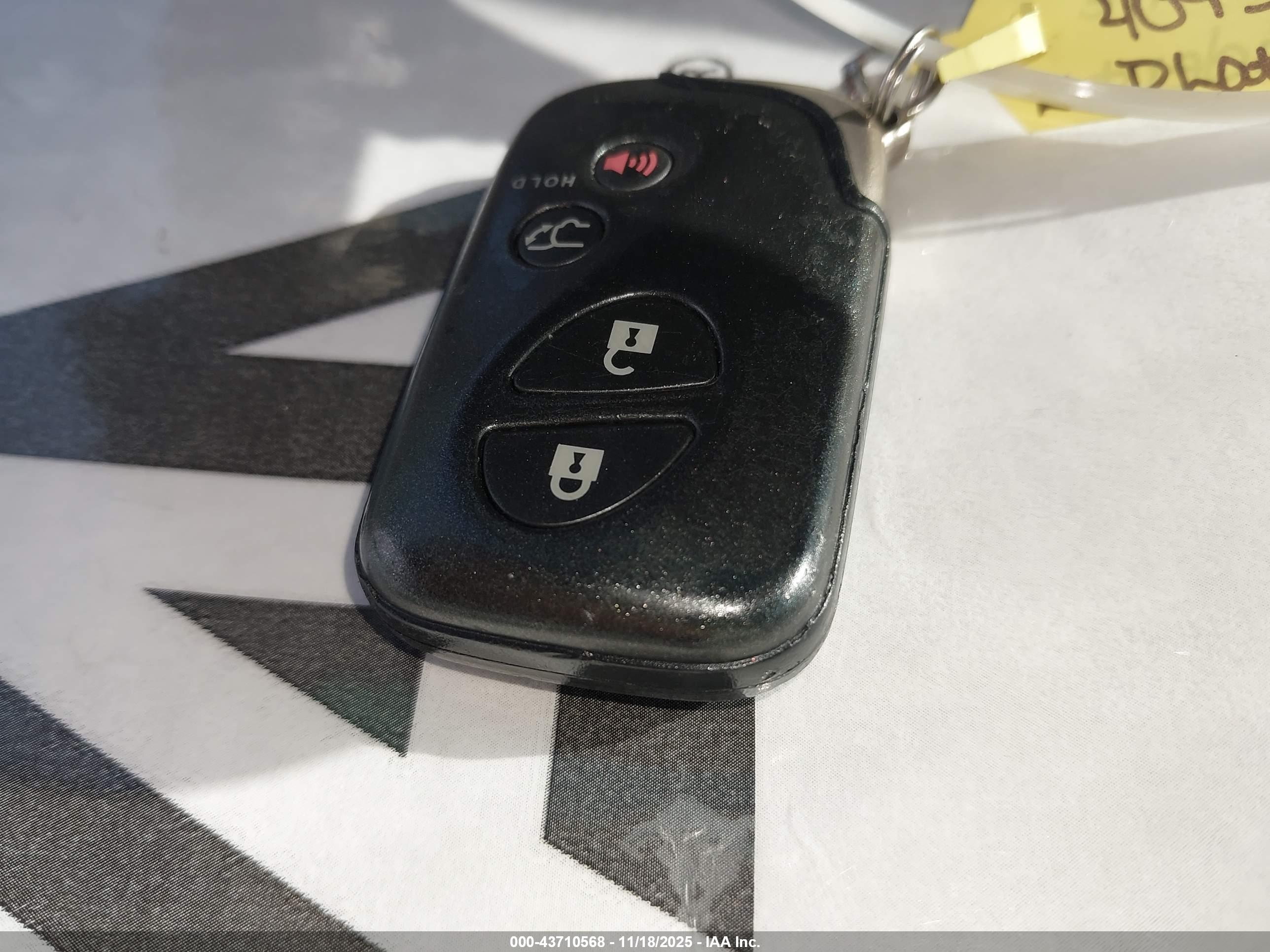 LEXUS LX image 11