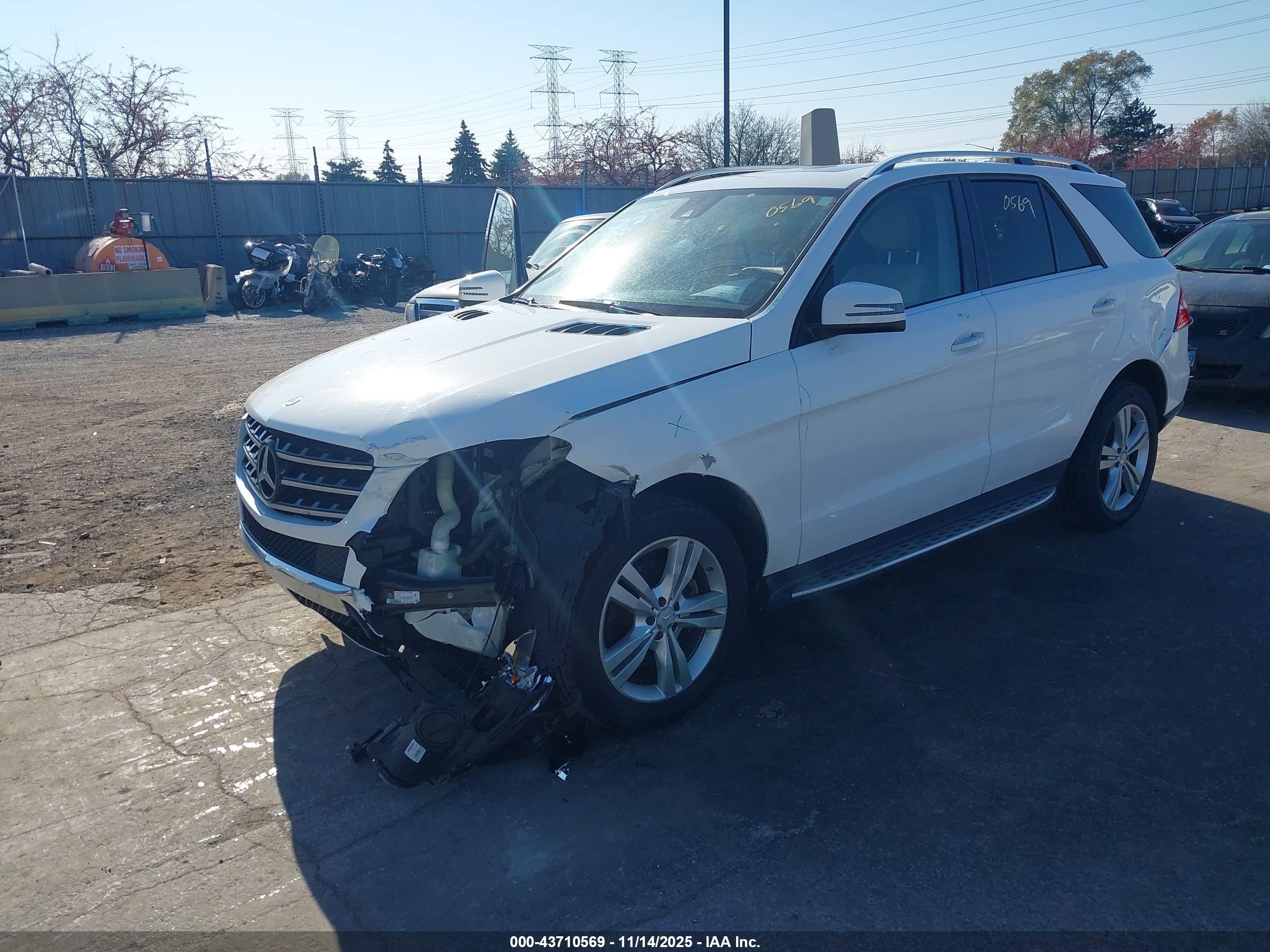 MERCEDES-BENZ ML image 2