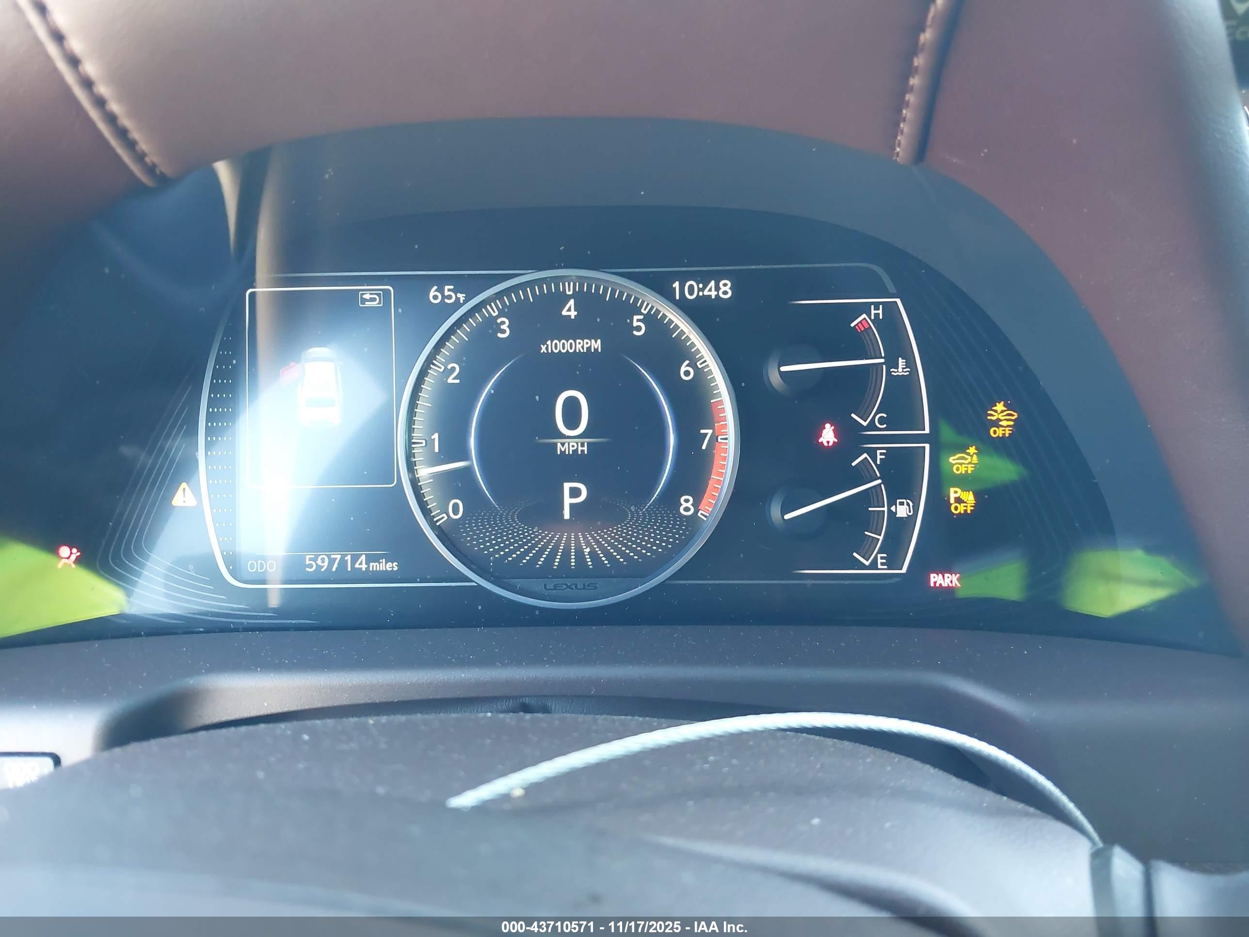 LEXUS ES image 7