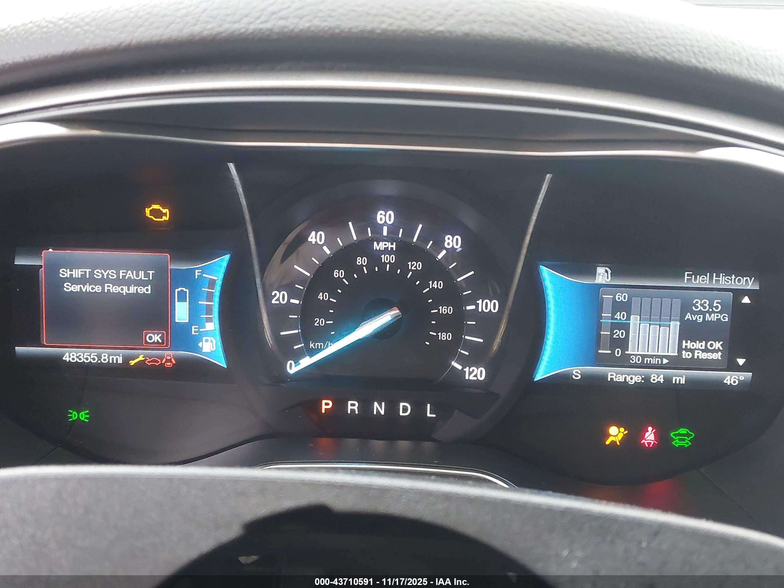 FORD FUSION image 7