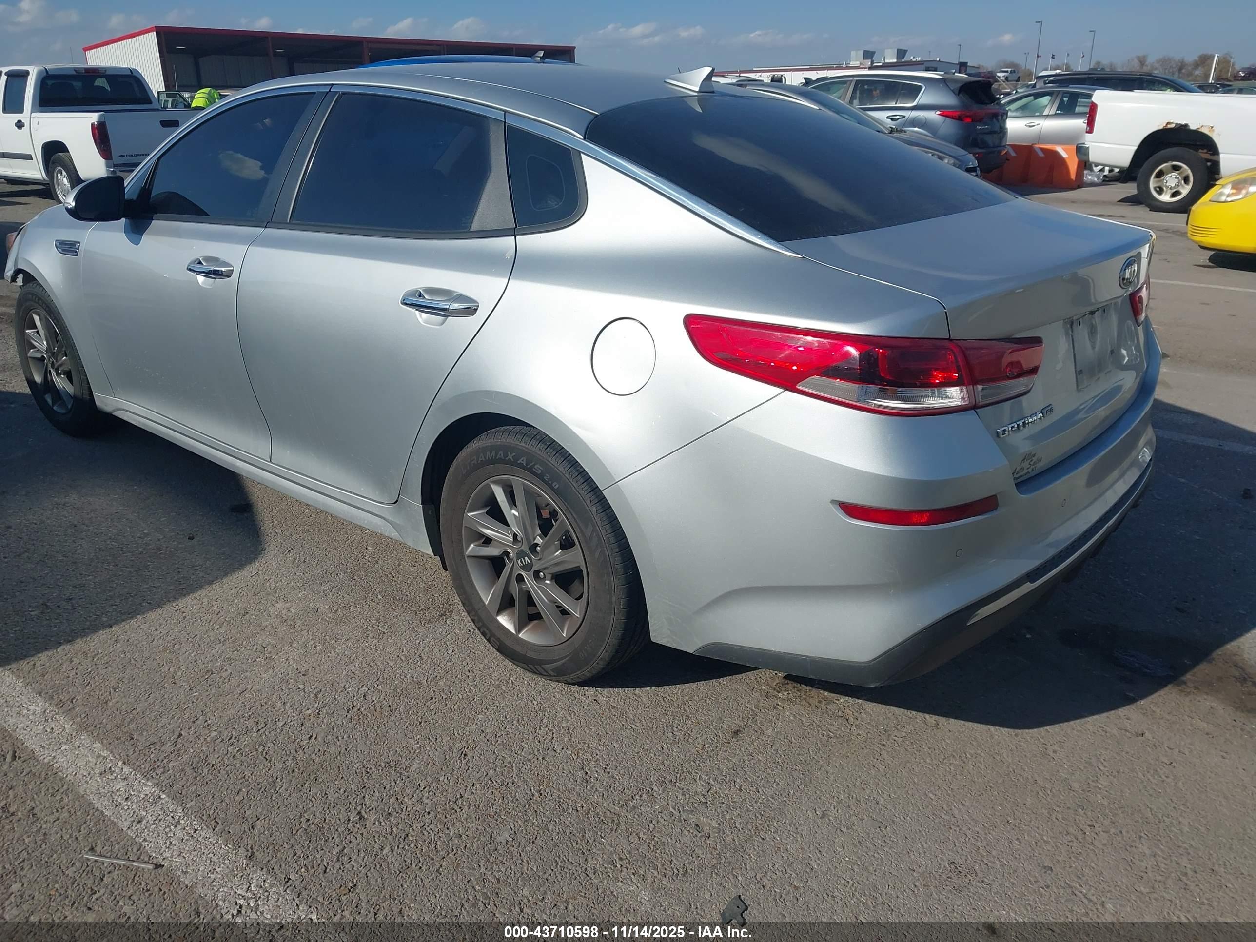 KIA OPTIMA image 3