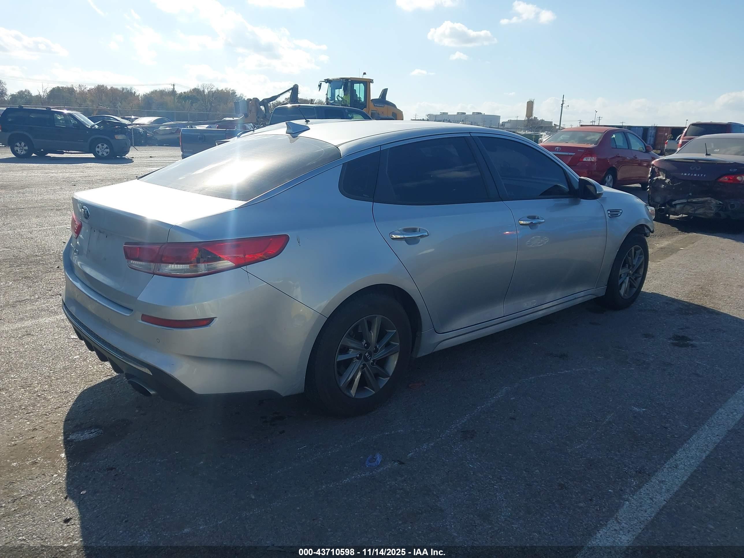 KIA OPTIMA image 4