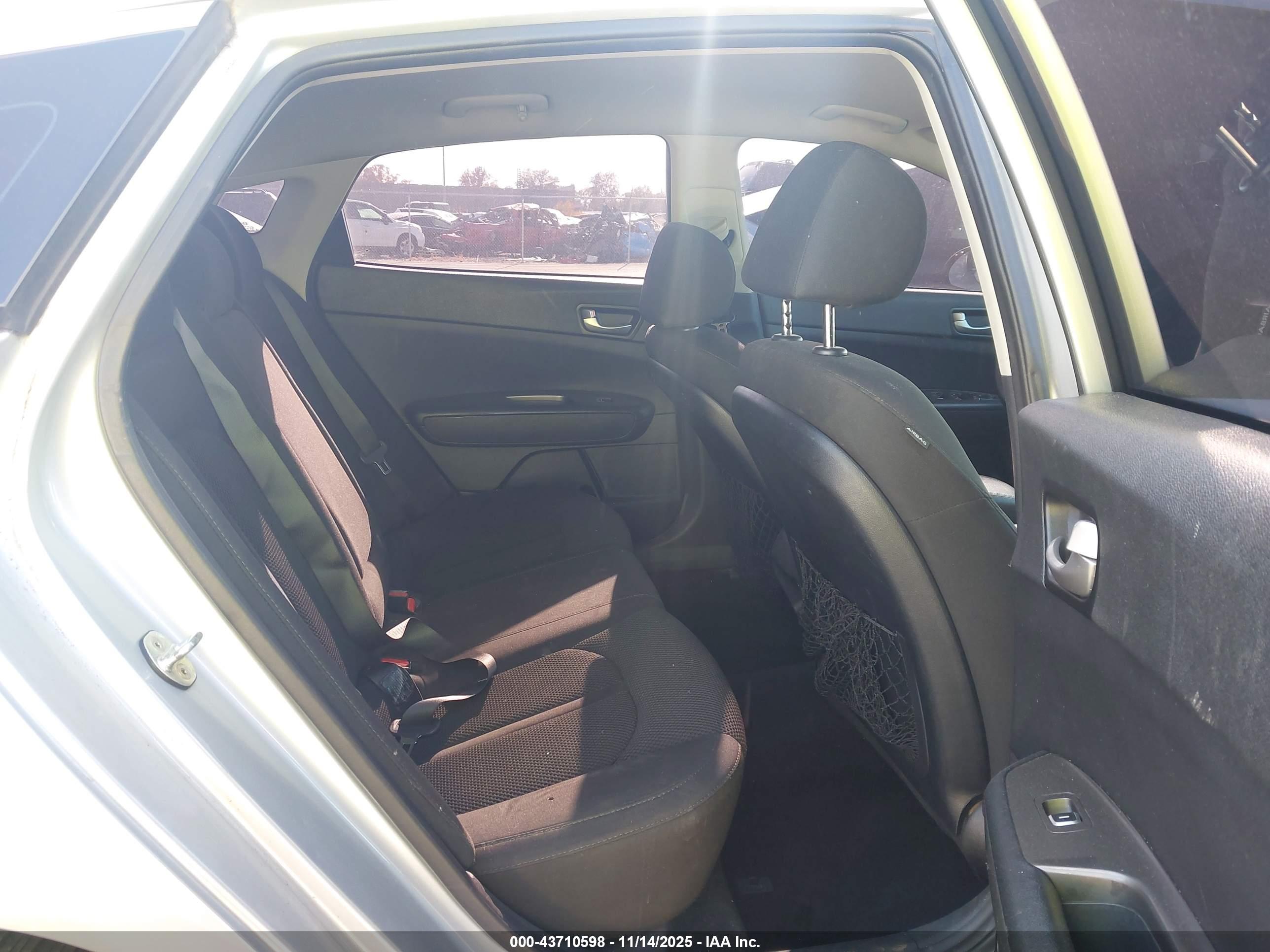 KIA OPTIMA image 8