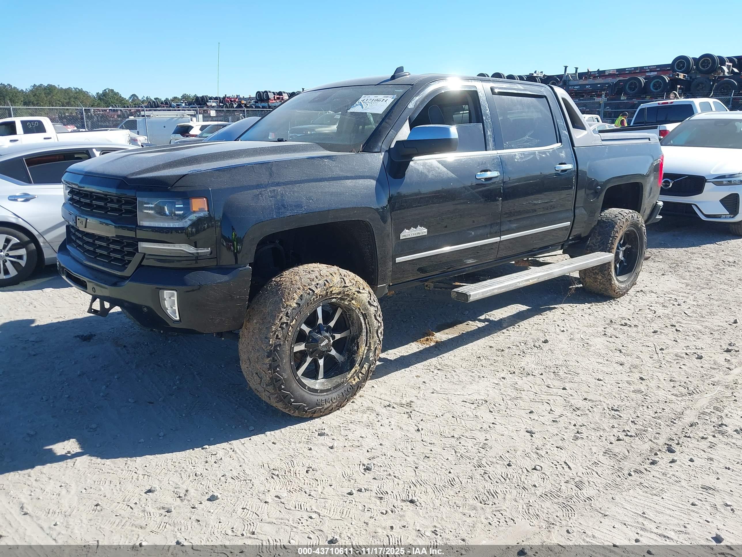 CHEVROLET SILVERADO image 2