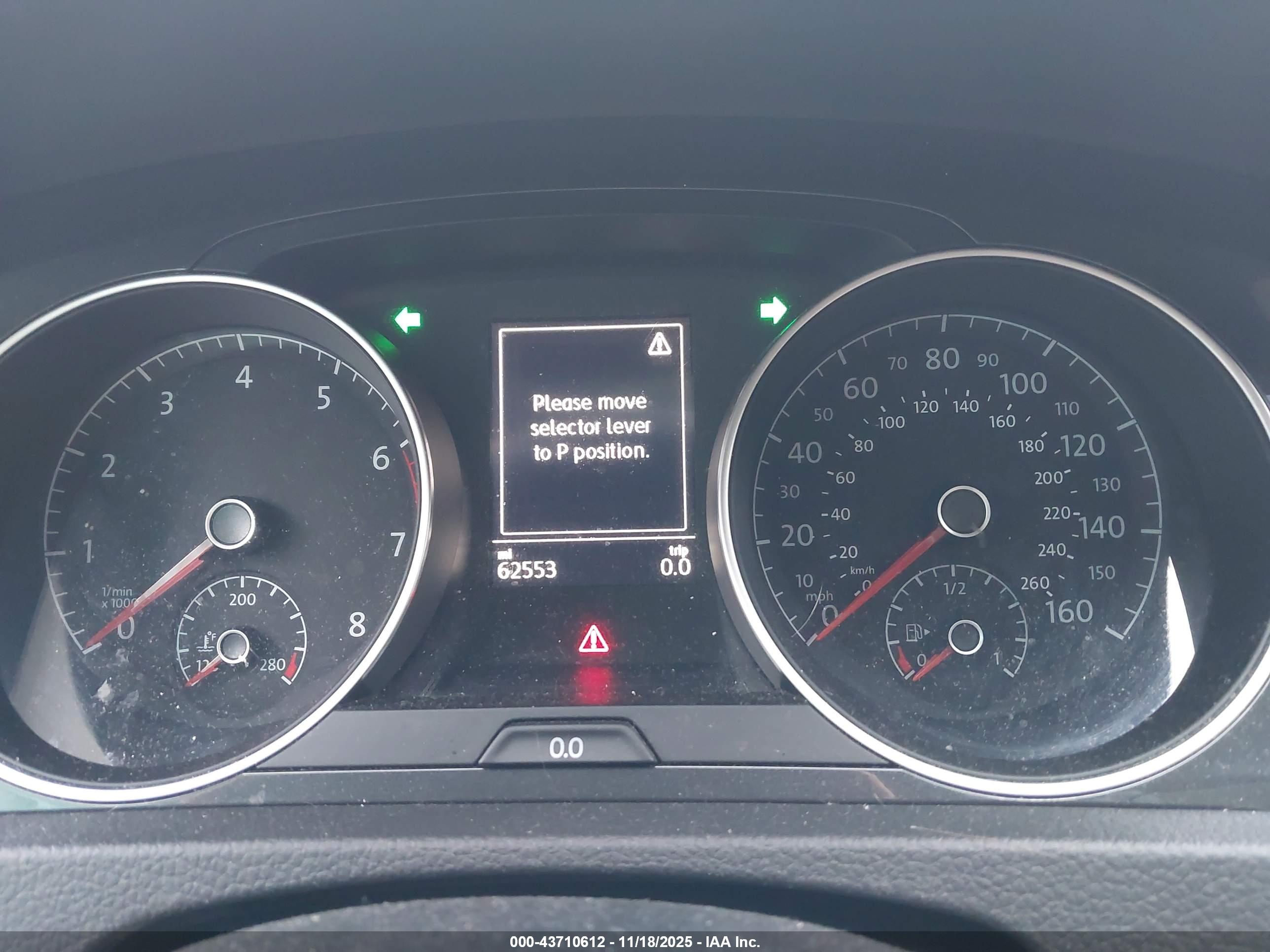 VOLKSWAGEN GOLF image 7