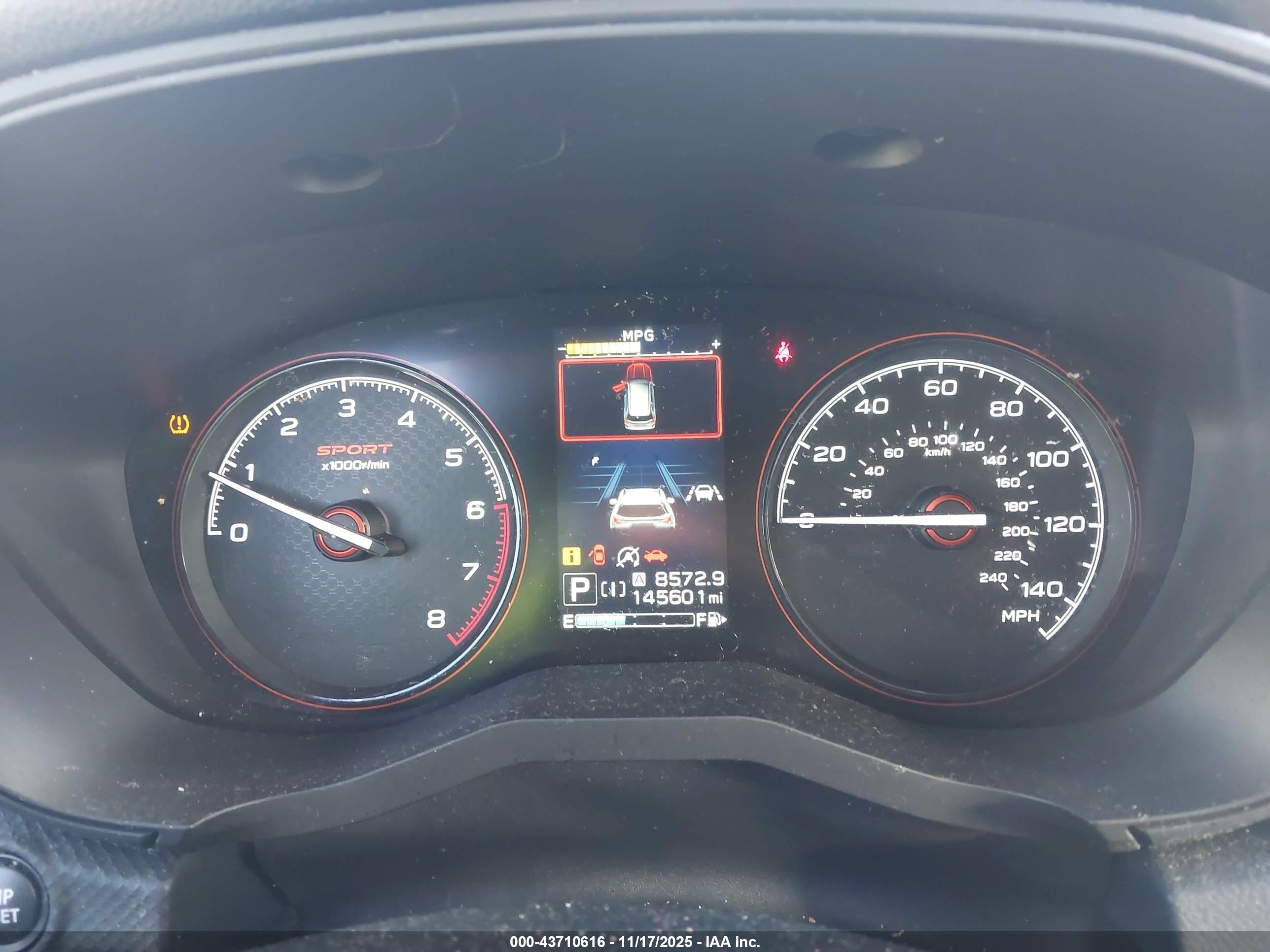 SUBARU FORESTER image 7