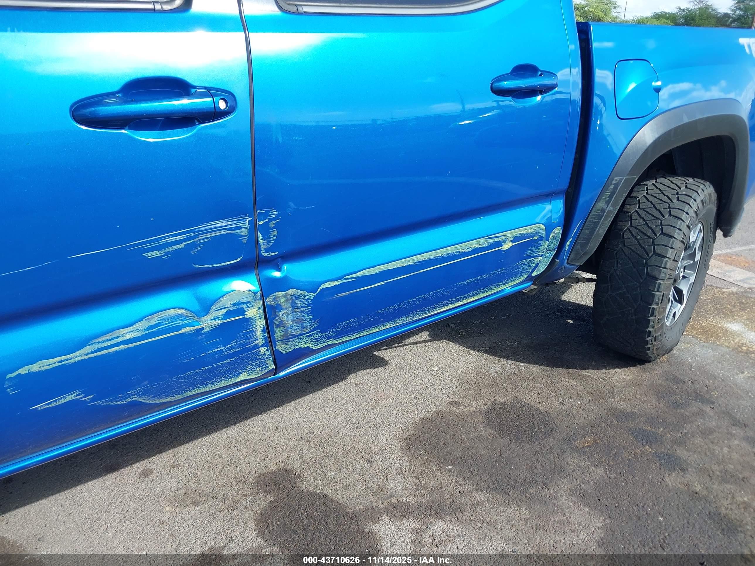 TOYOTA TACOMA image 6