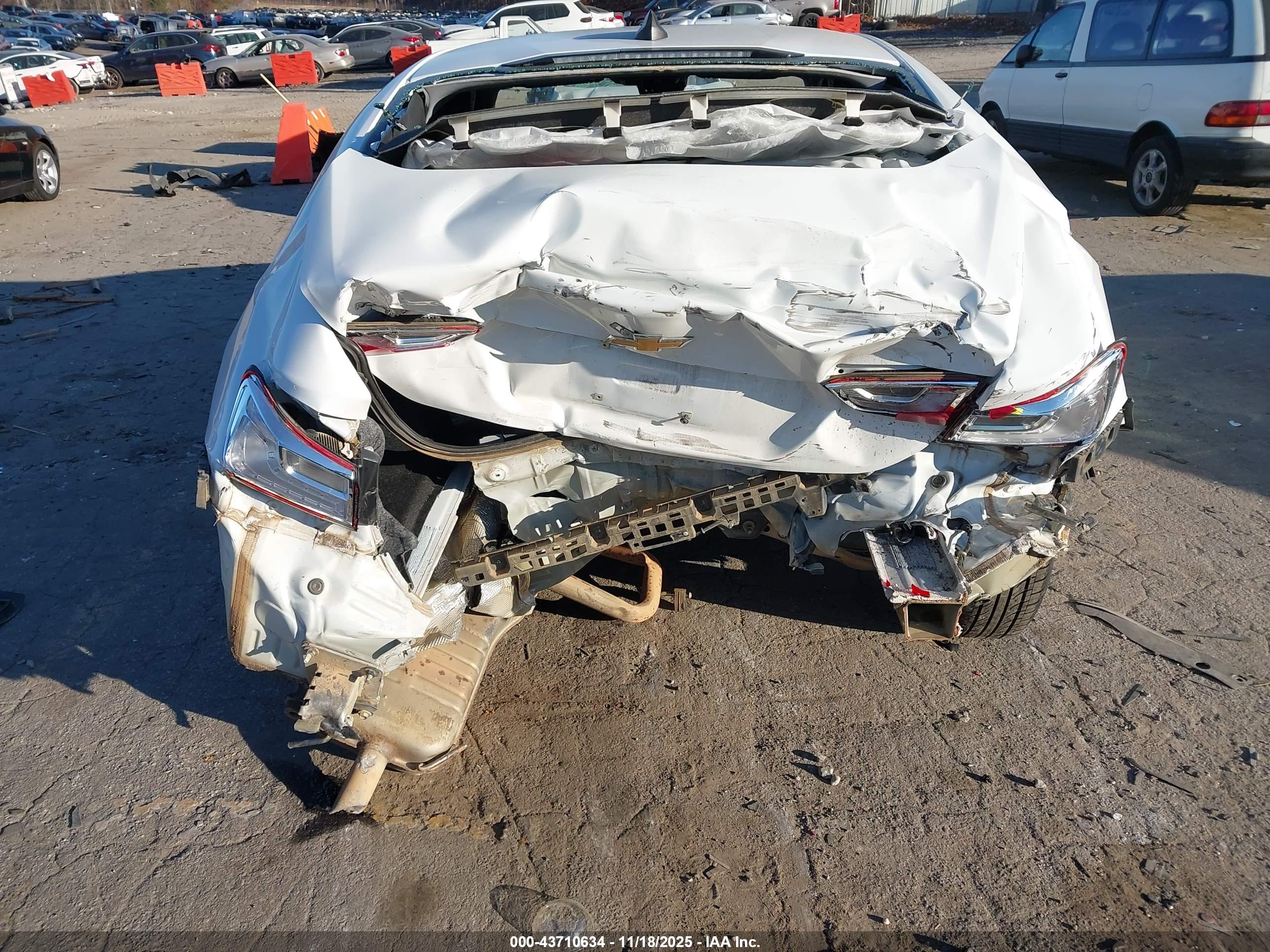 CHEVROLET MALIBU image 6