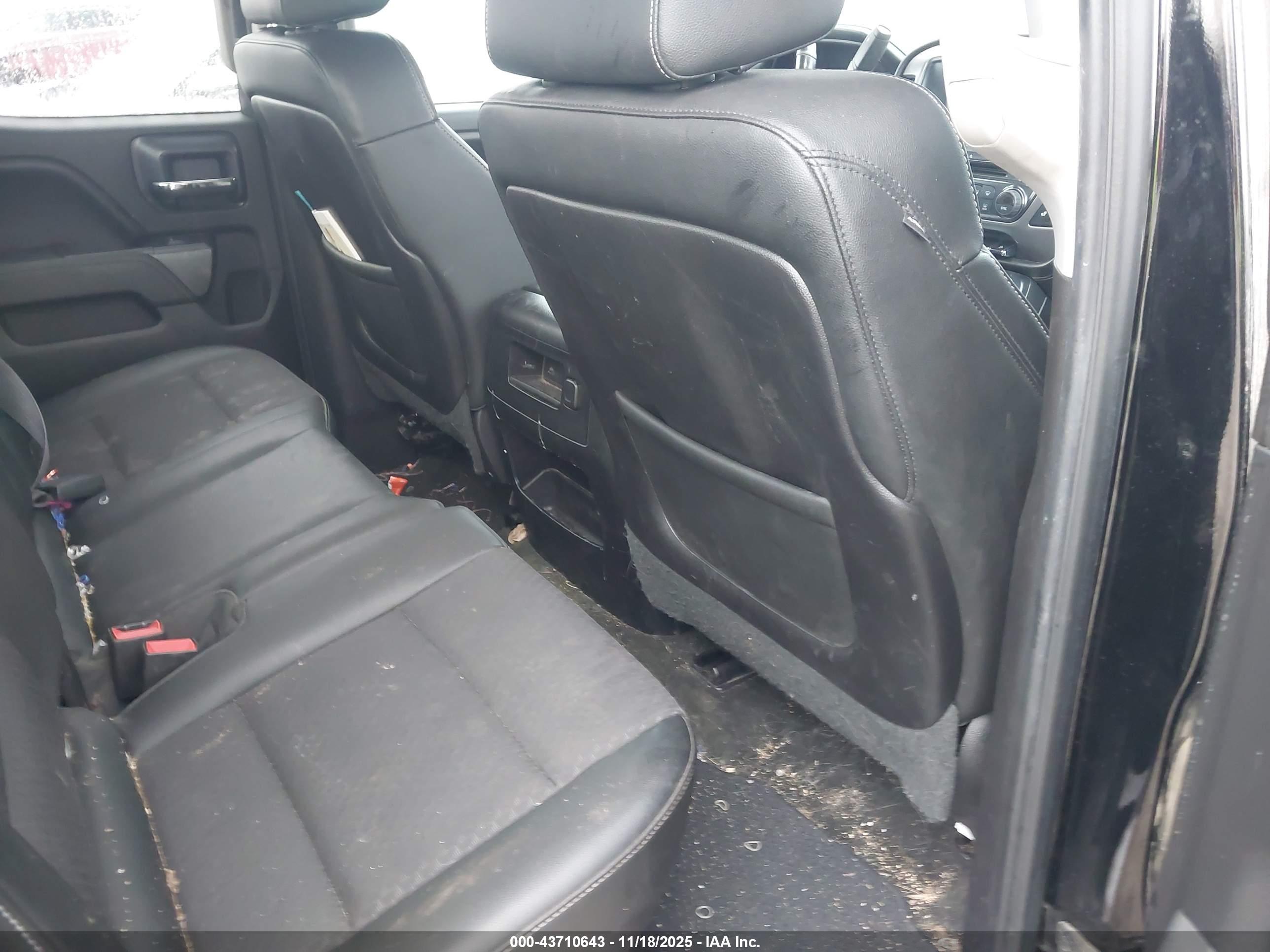 GMC SIERRA image 8