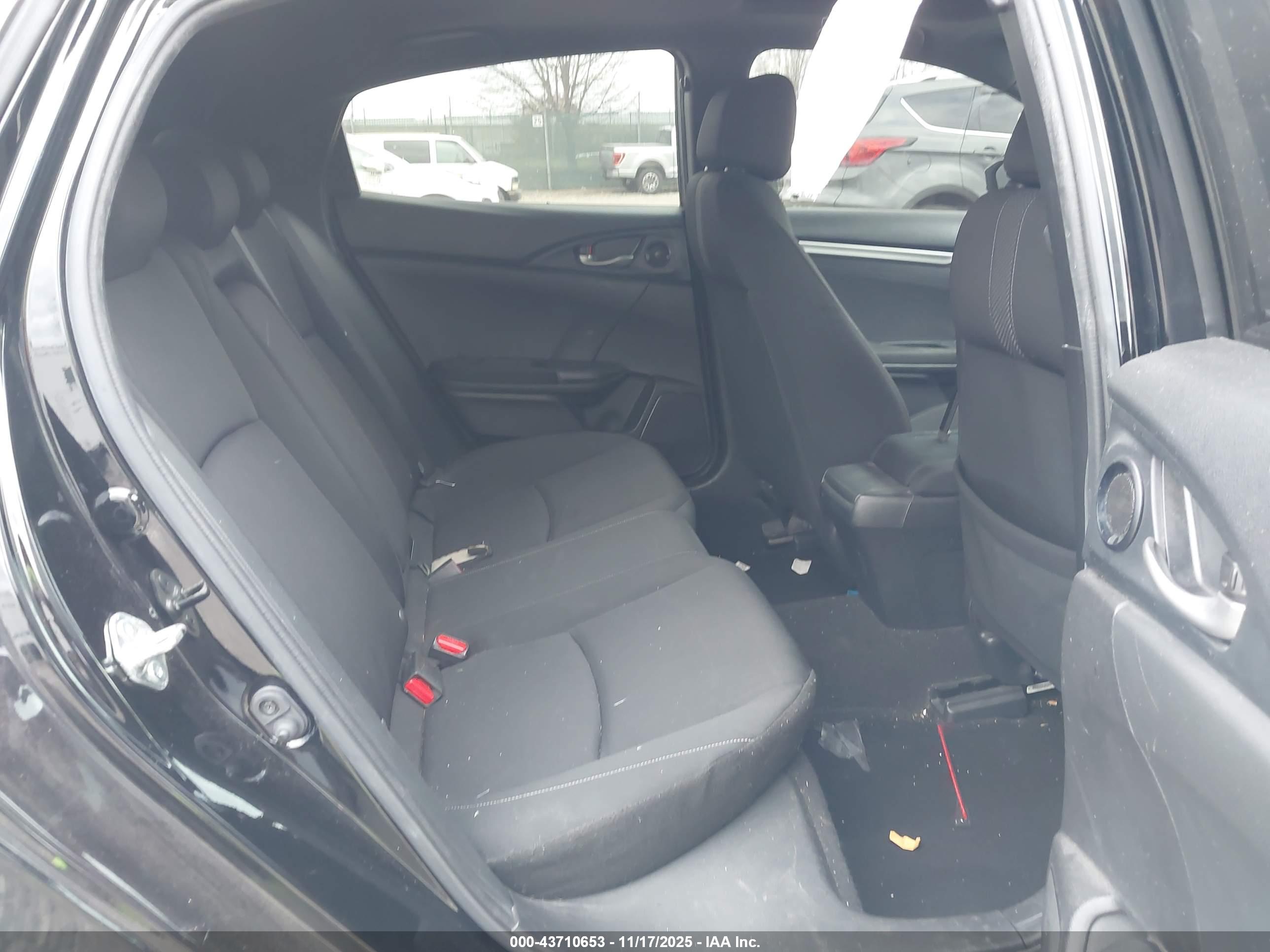 HONDA CIVIC image 8