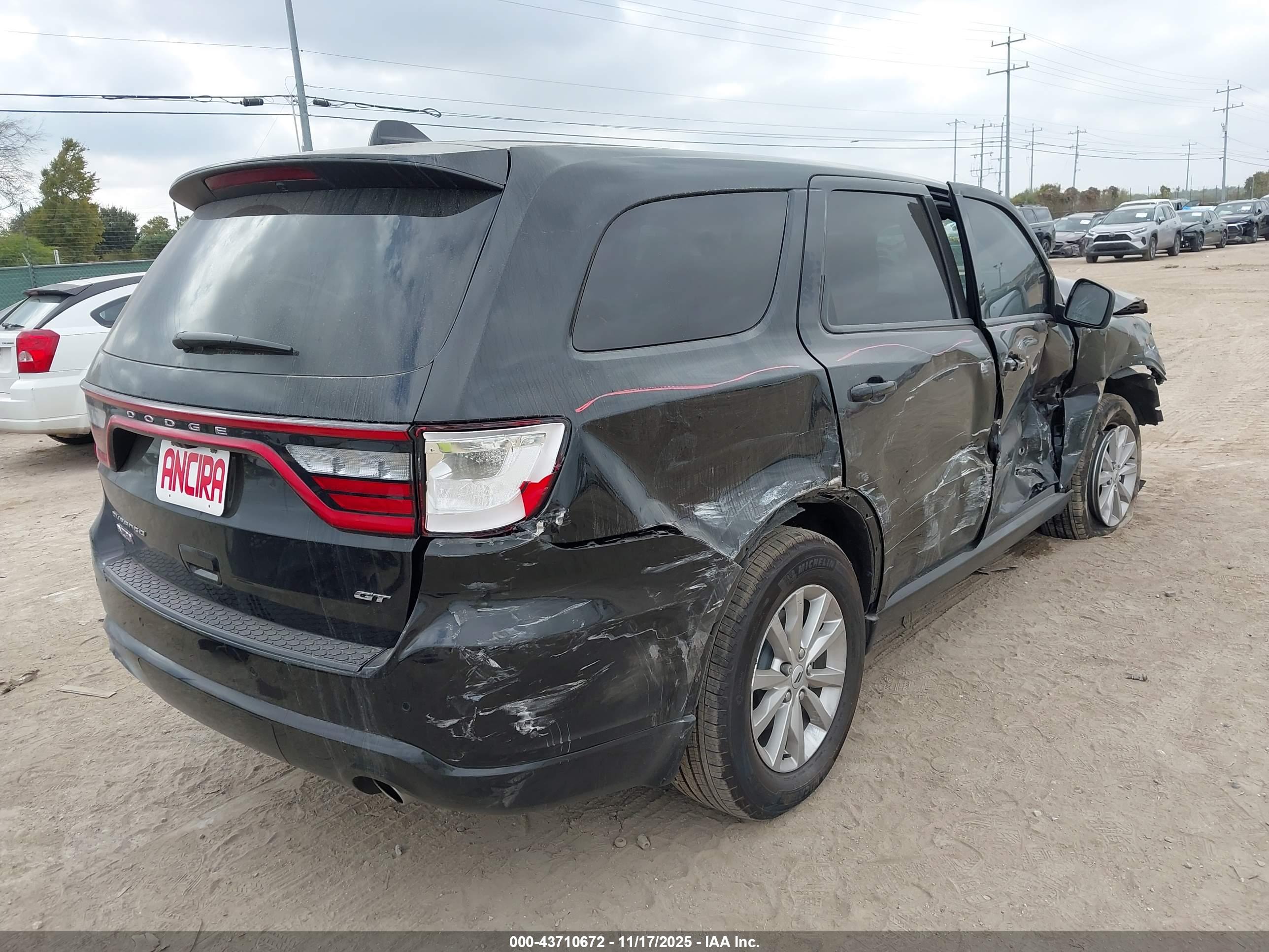DODGE DURANGO image 4