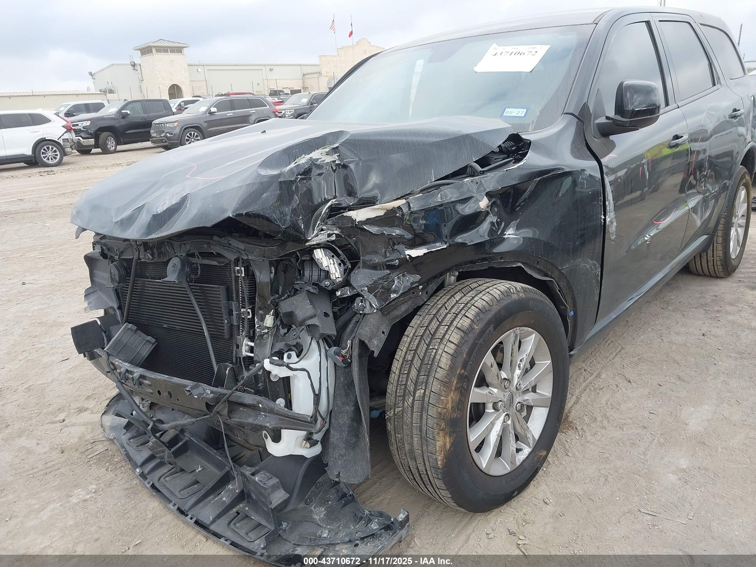 DODGE DURANGO image 6