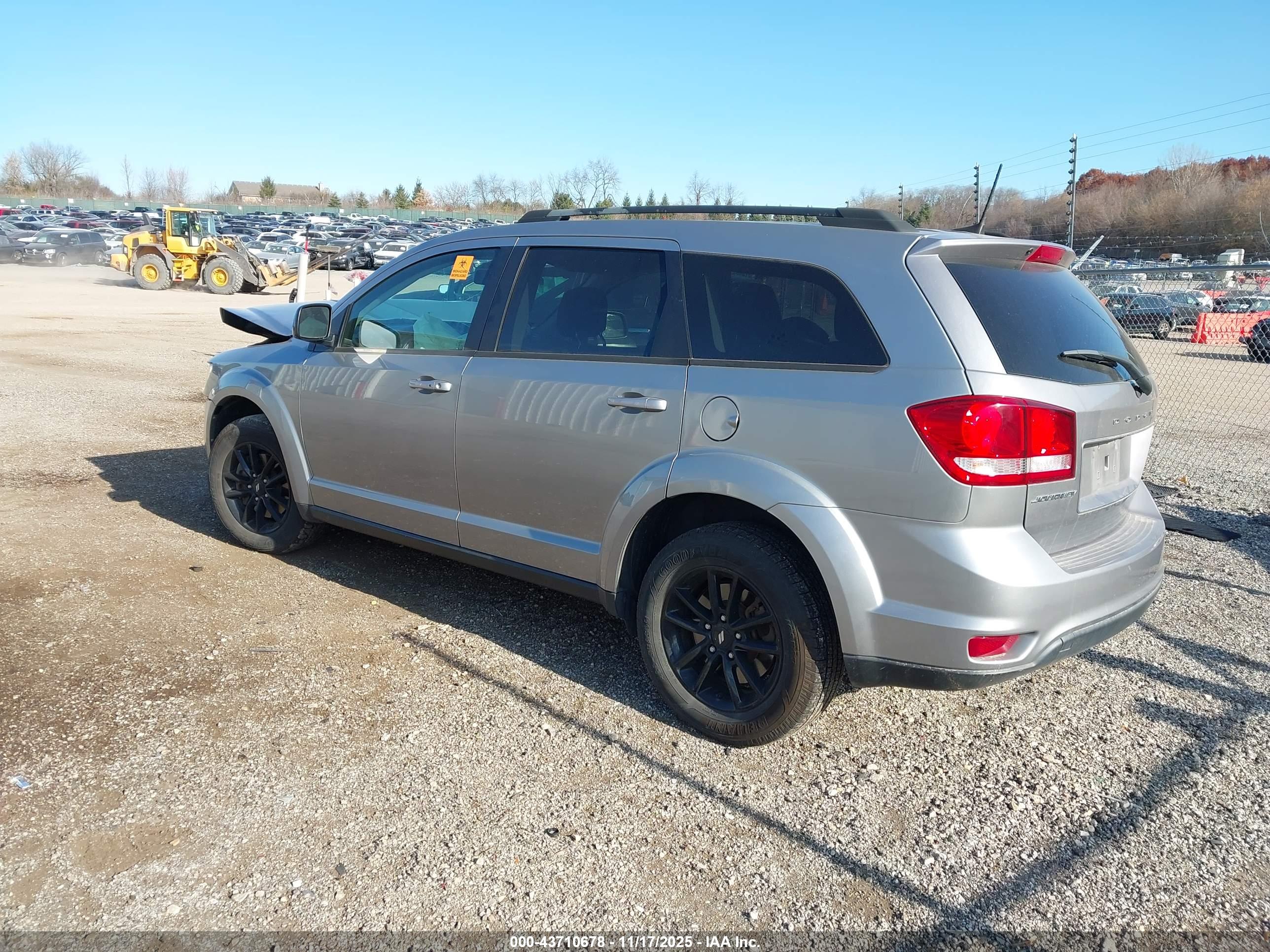 DODGE JOURNEY image 3