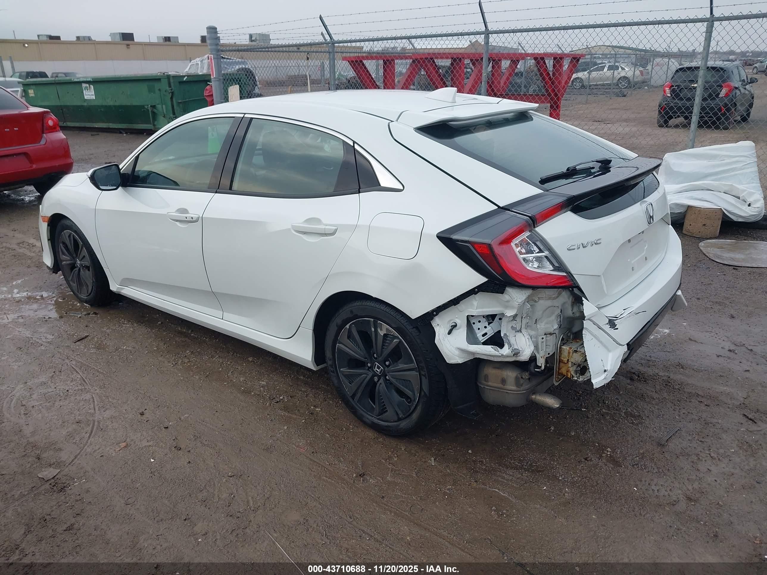 HONDA CIVIC image 3