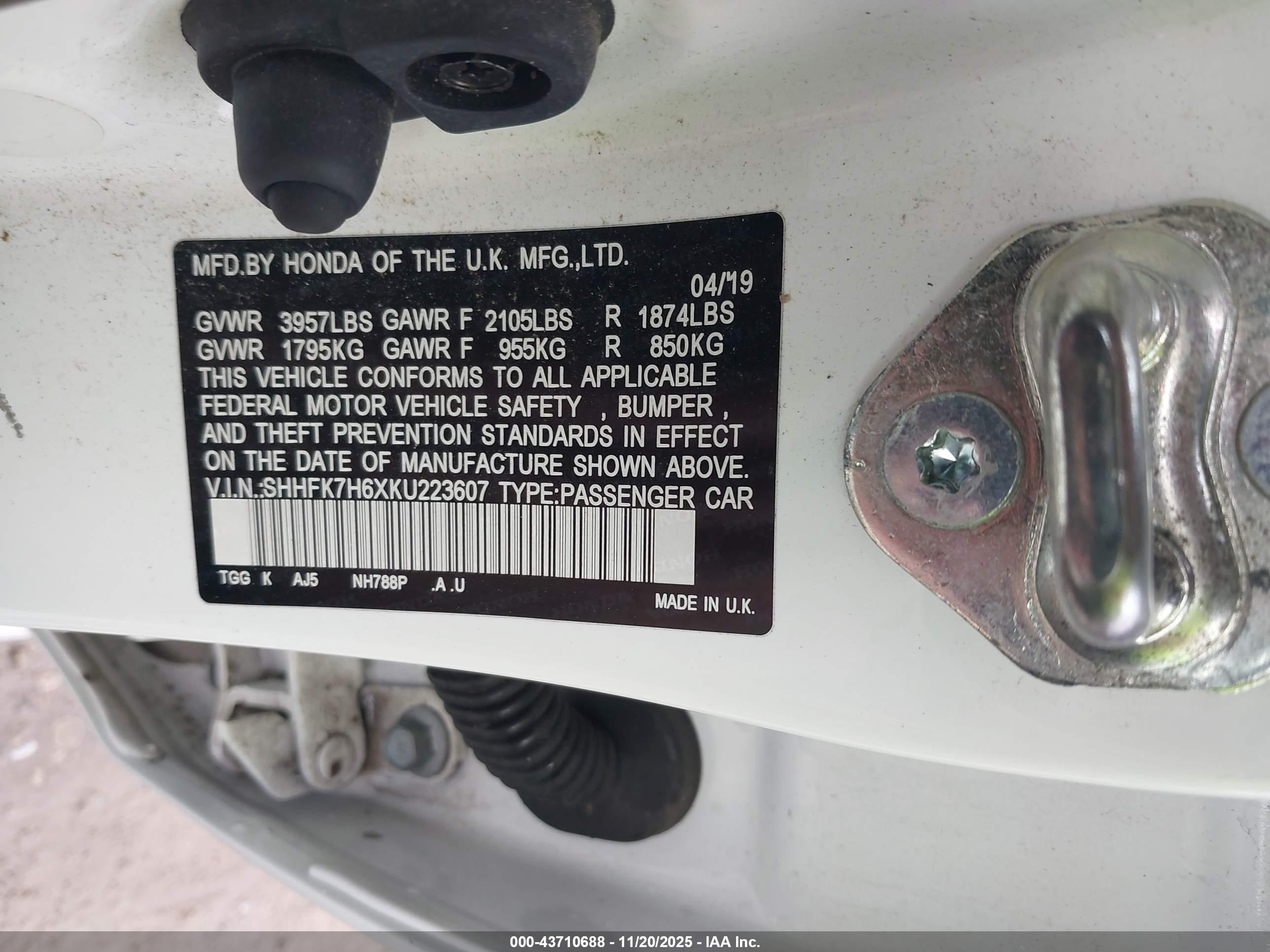 HONDA CIVIC image 9