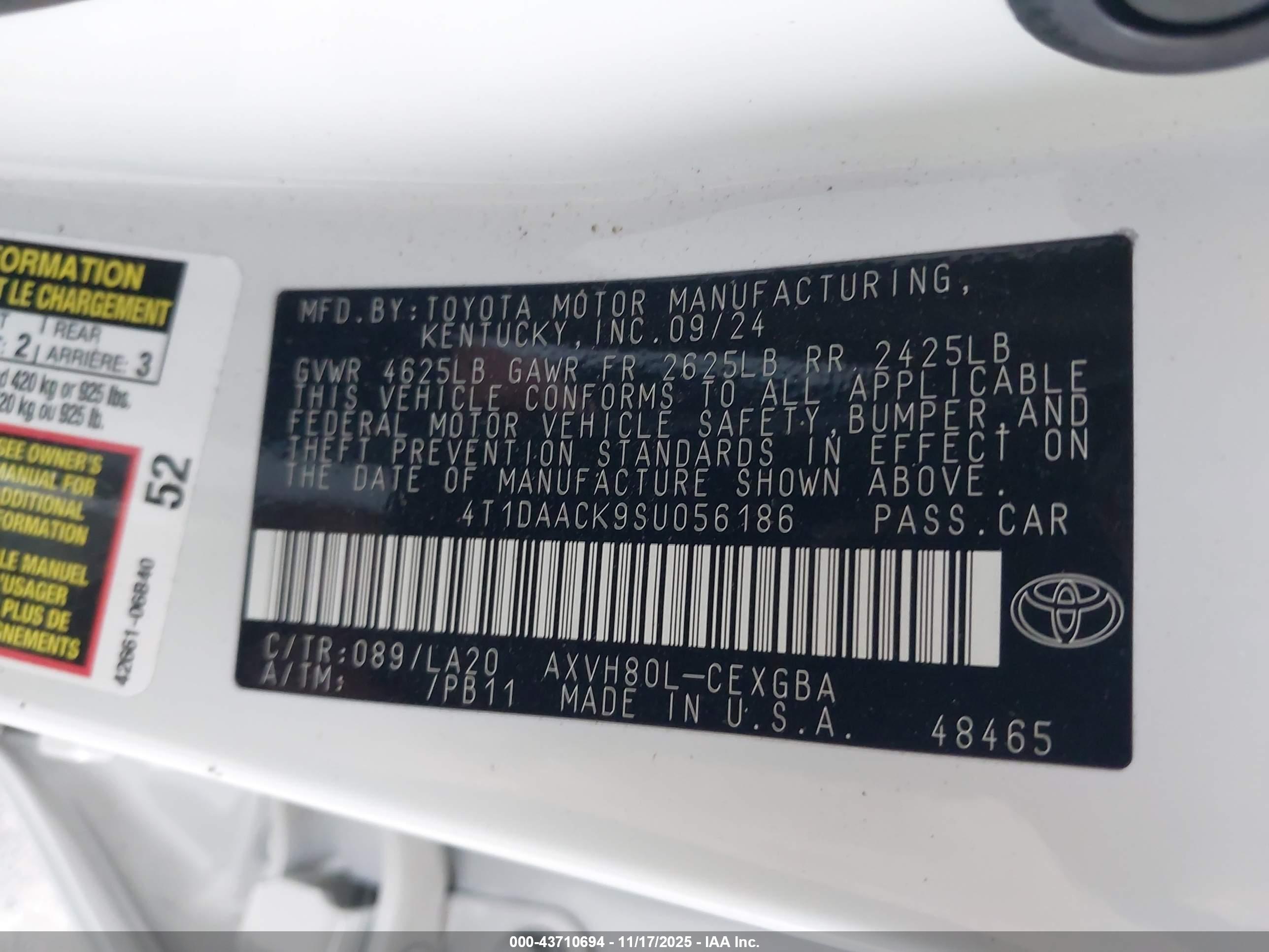 TOYOTA CAMRY image 9