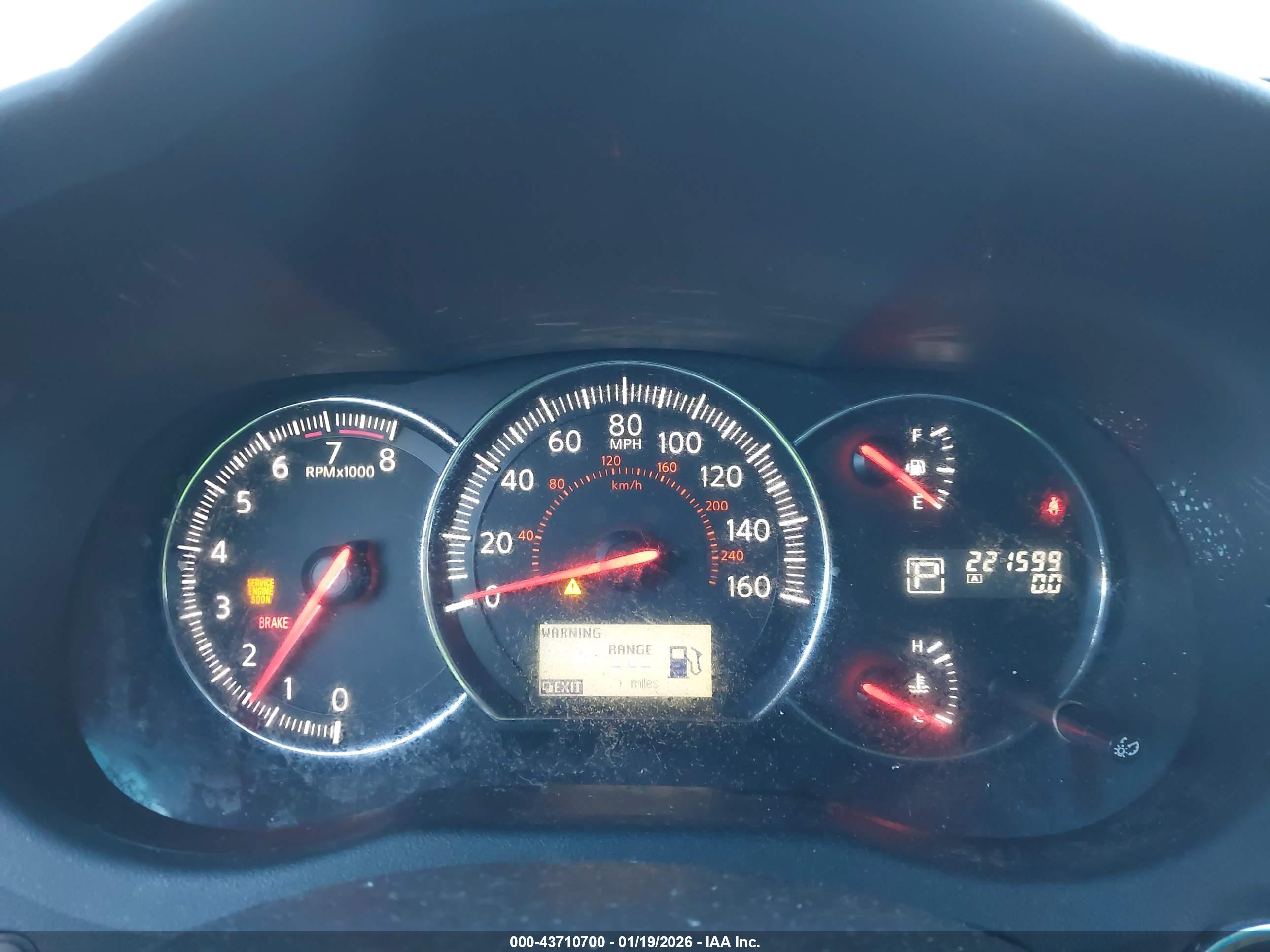 NISSAN MAXIMA image 7
