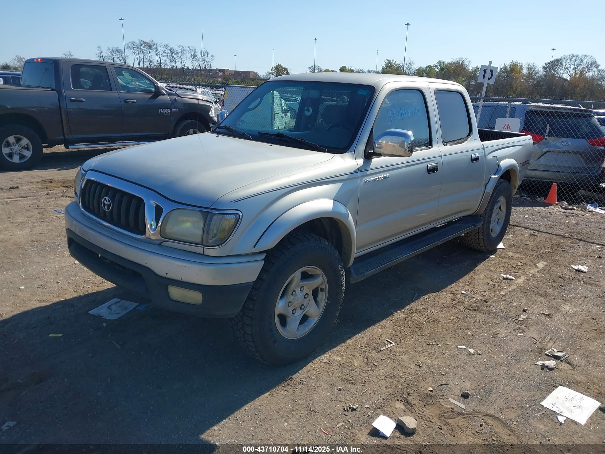 TOYOTA TACOMA image 2