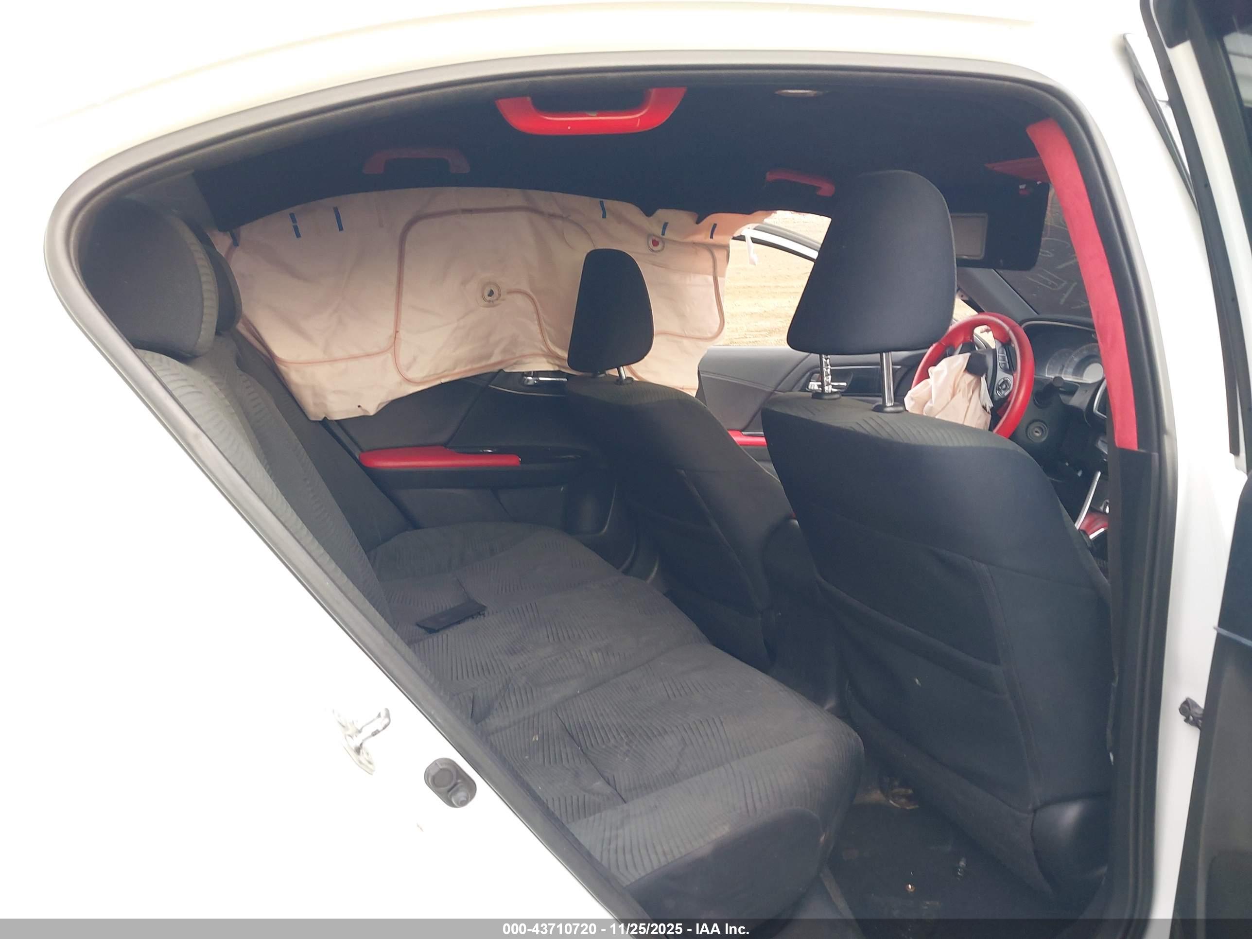 HONDA ACCORD image 8