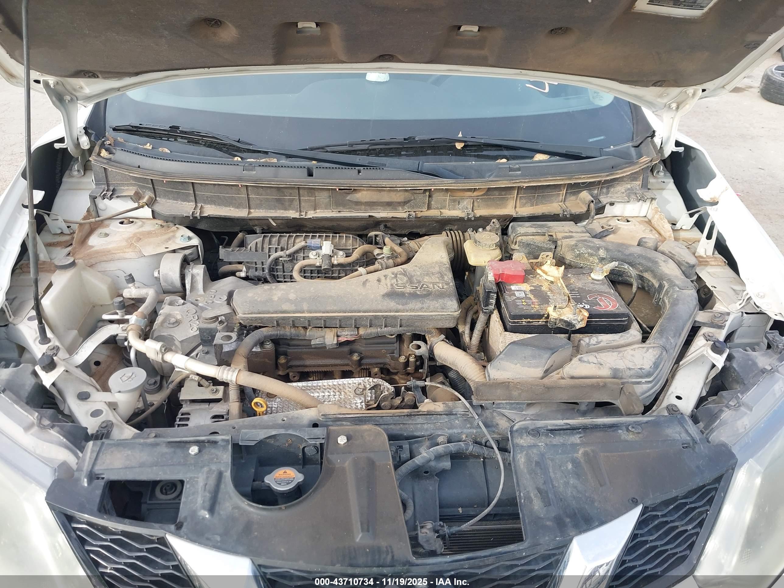 NISSAN ROGUE image 10