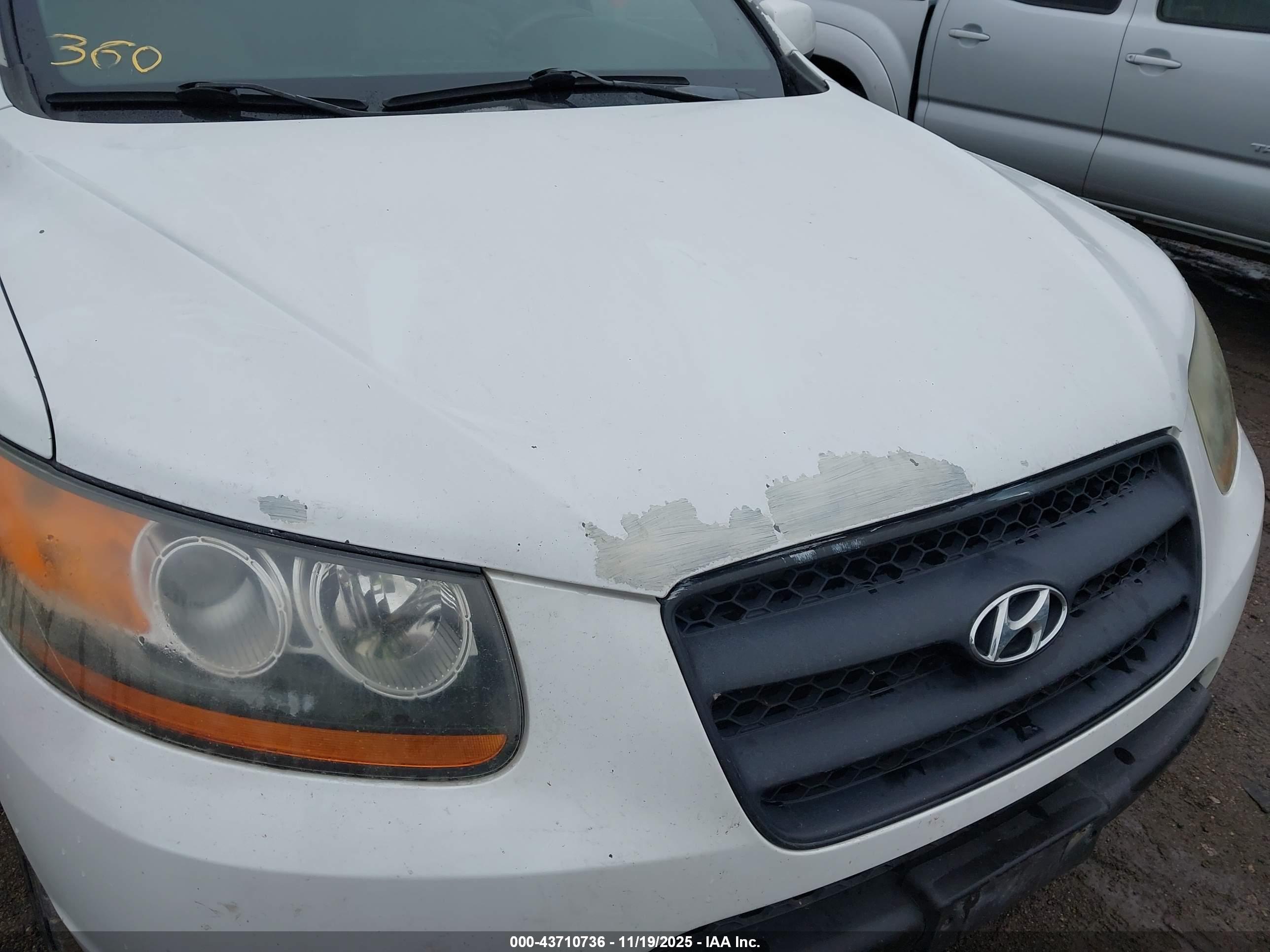 HYUNDAI SANTA image 6