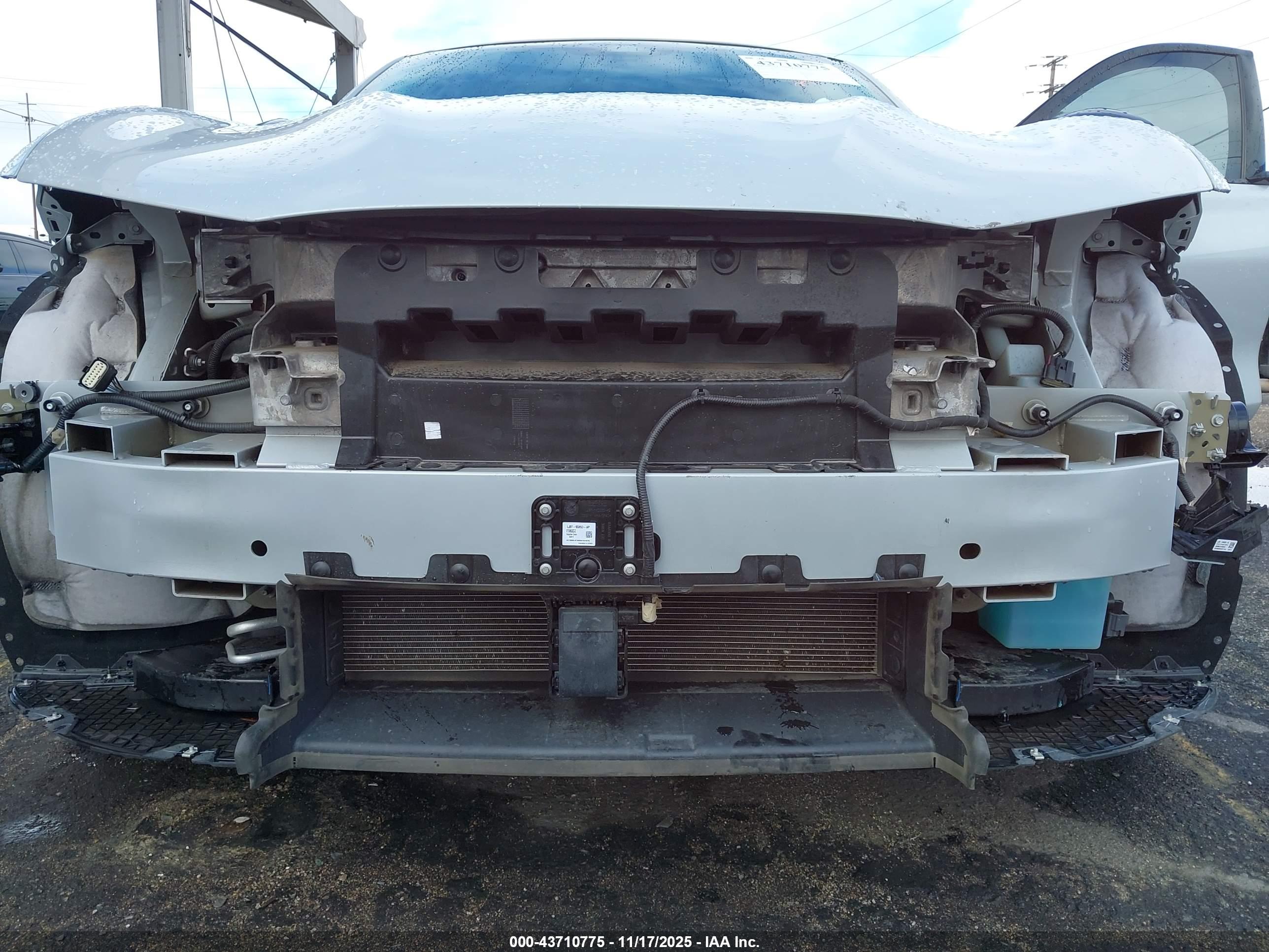 FORD MUSTANG image 6