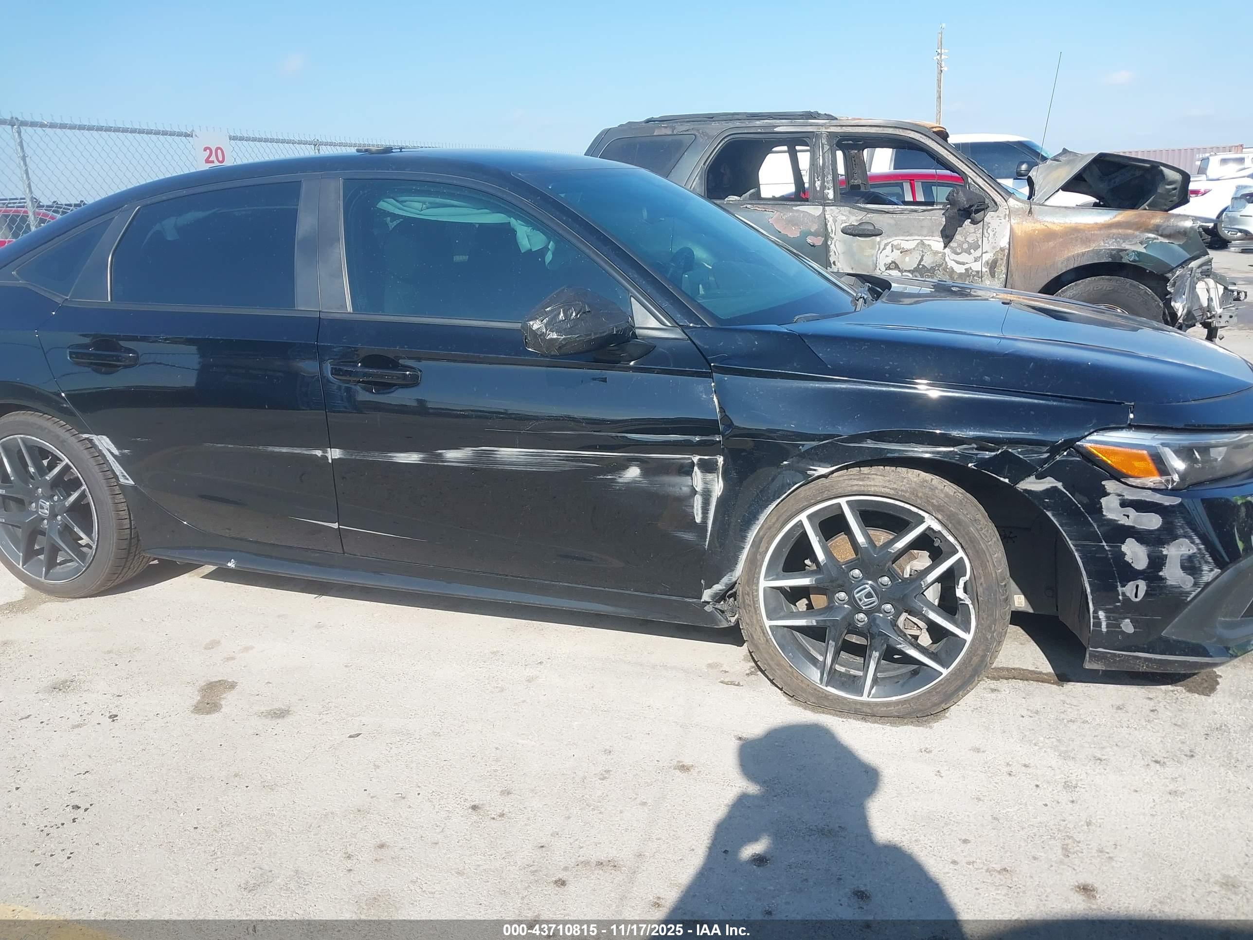 HONDA CIVIC image 6