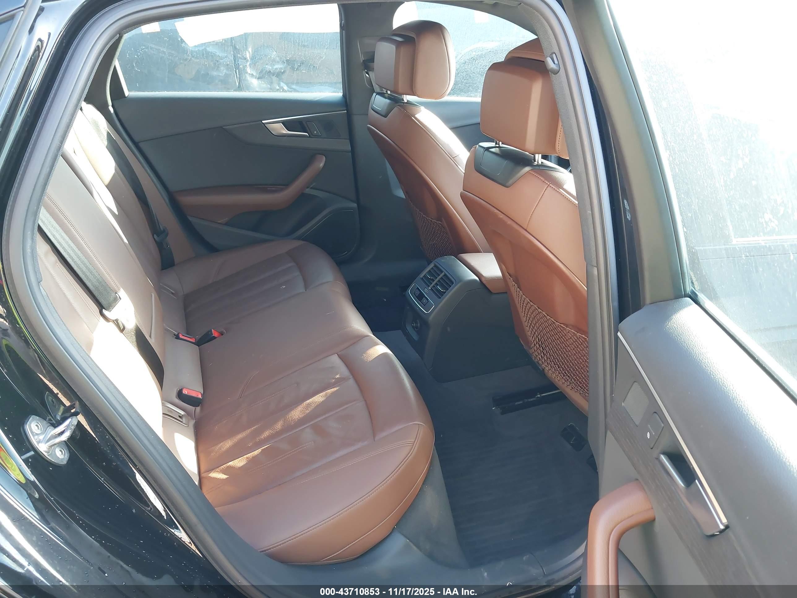 AUDI A4 image 8
