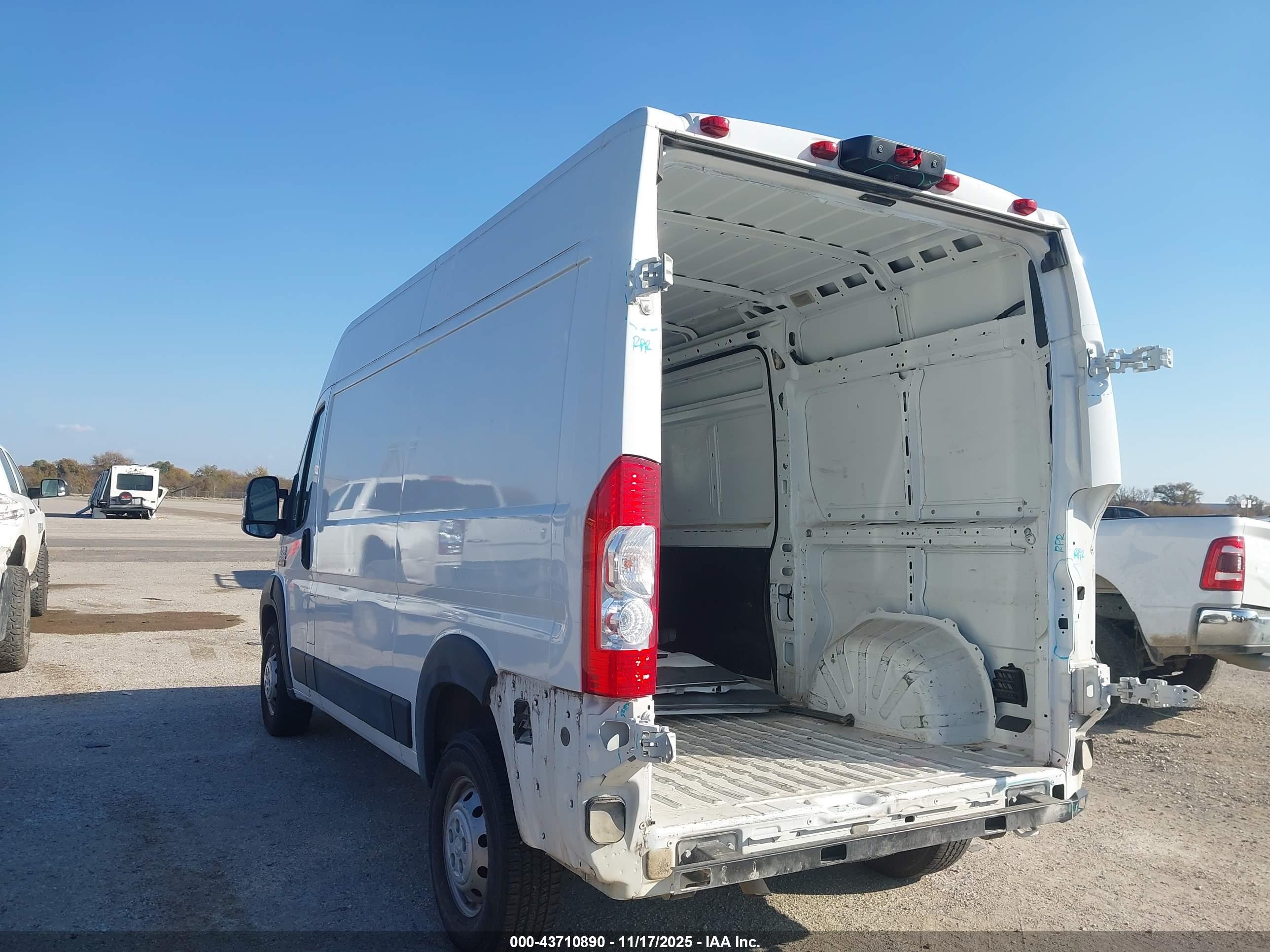 RAM PROMASTER image 3