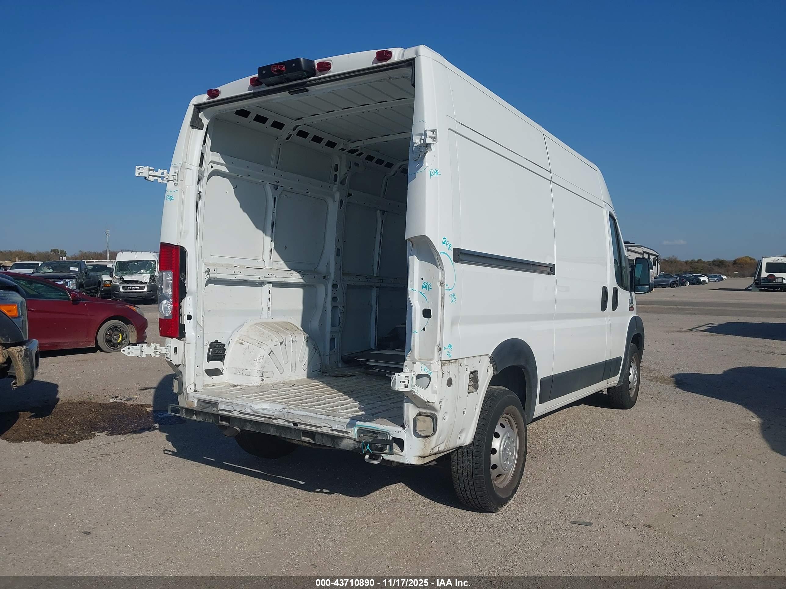 RAM PROMASTER image 4