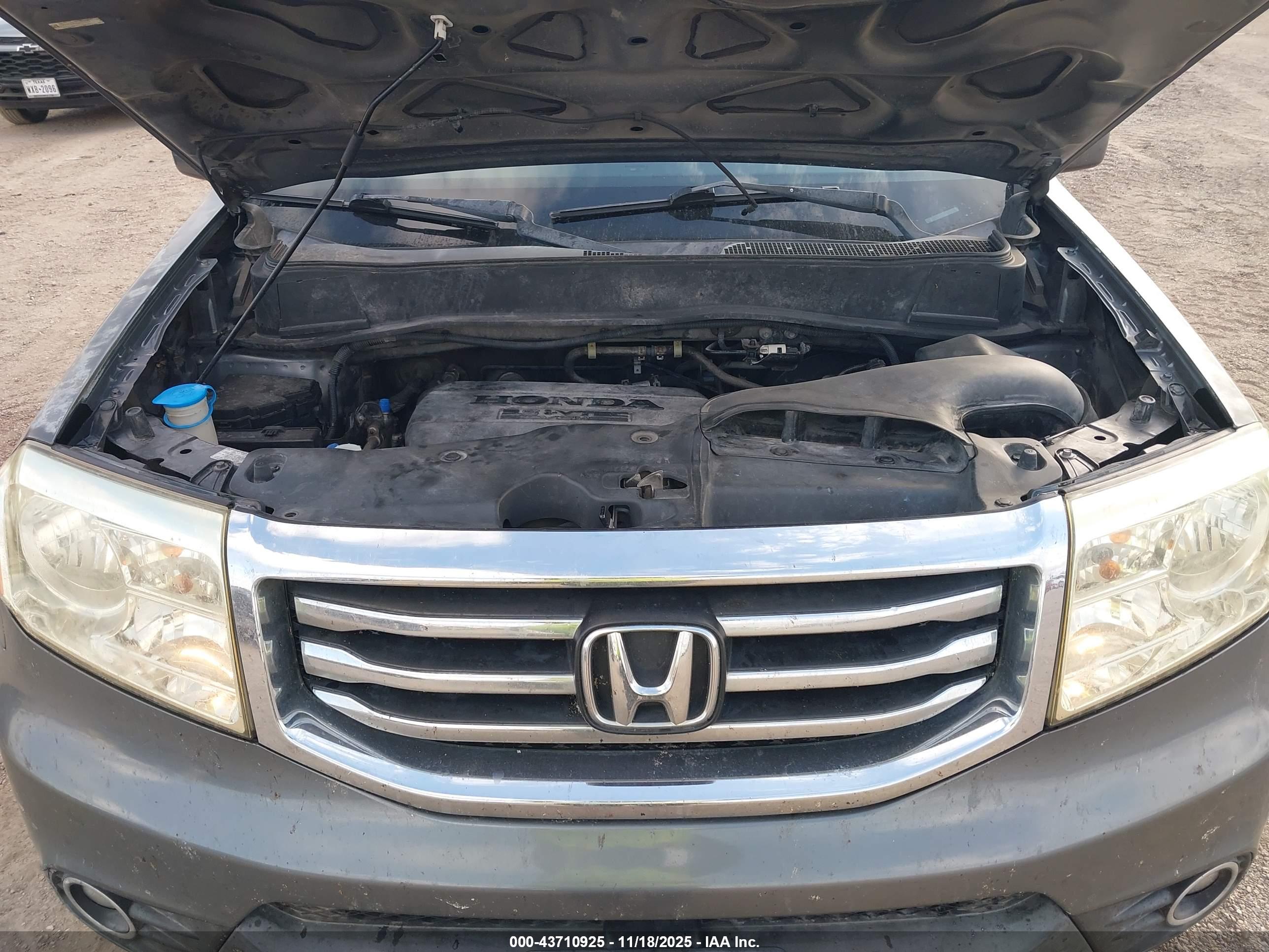 HONDA PILOT image 10