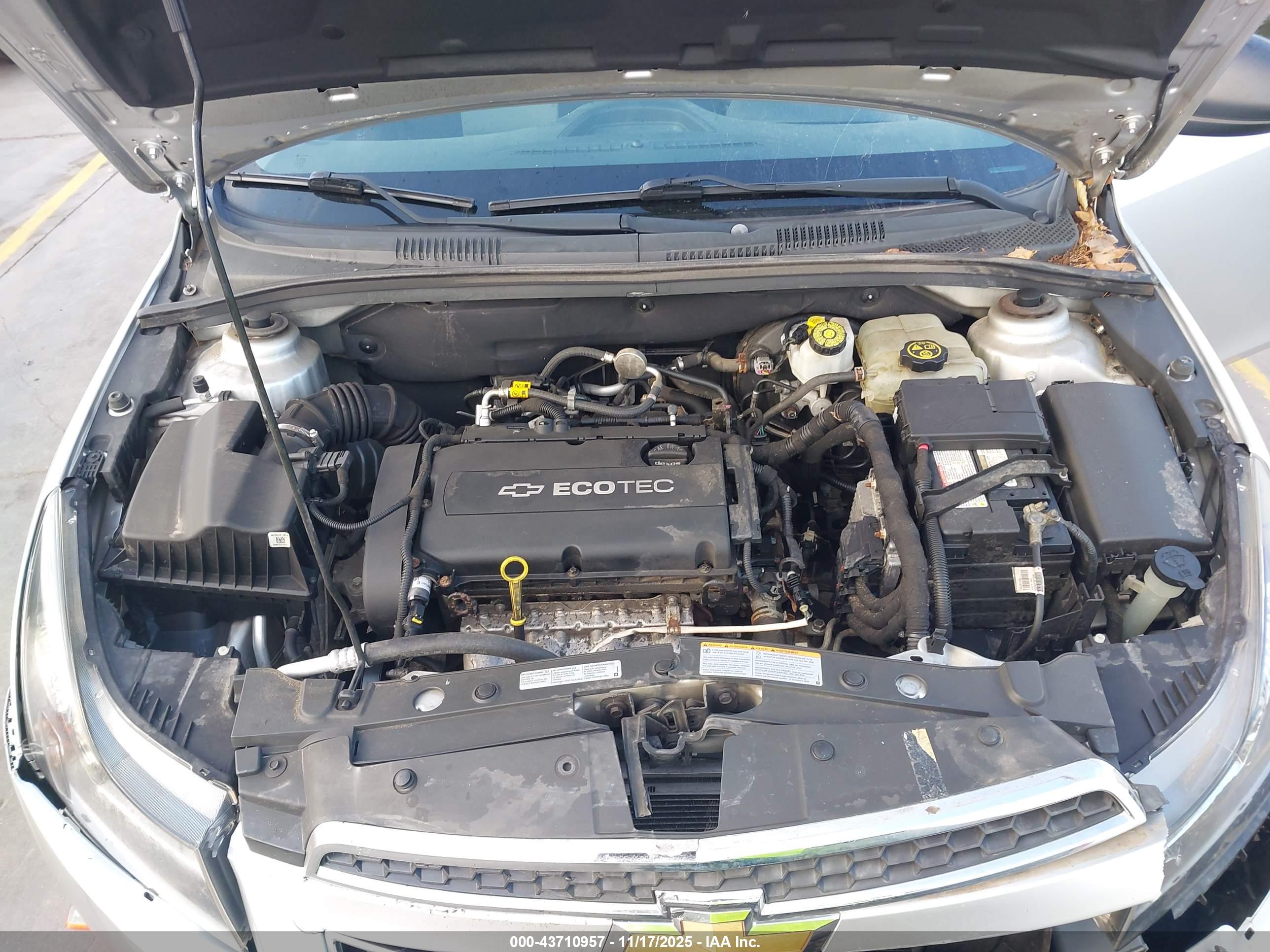 CHEVROLET CRUZE image 10
