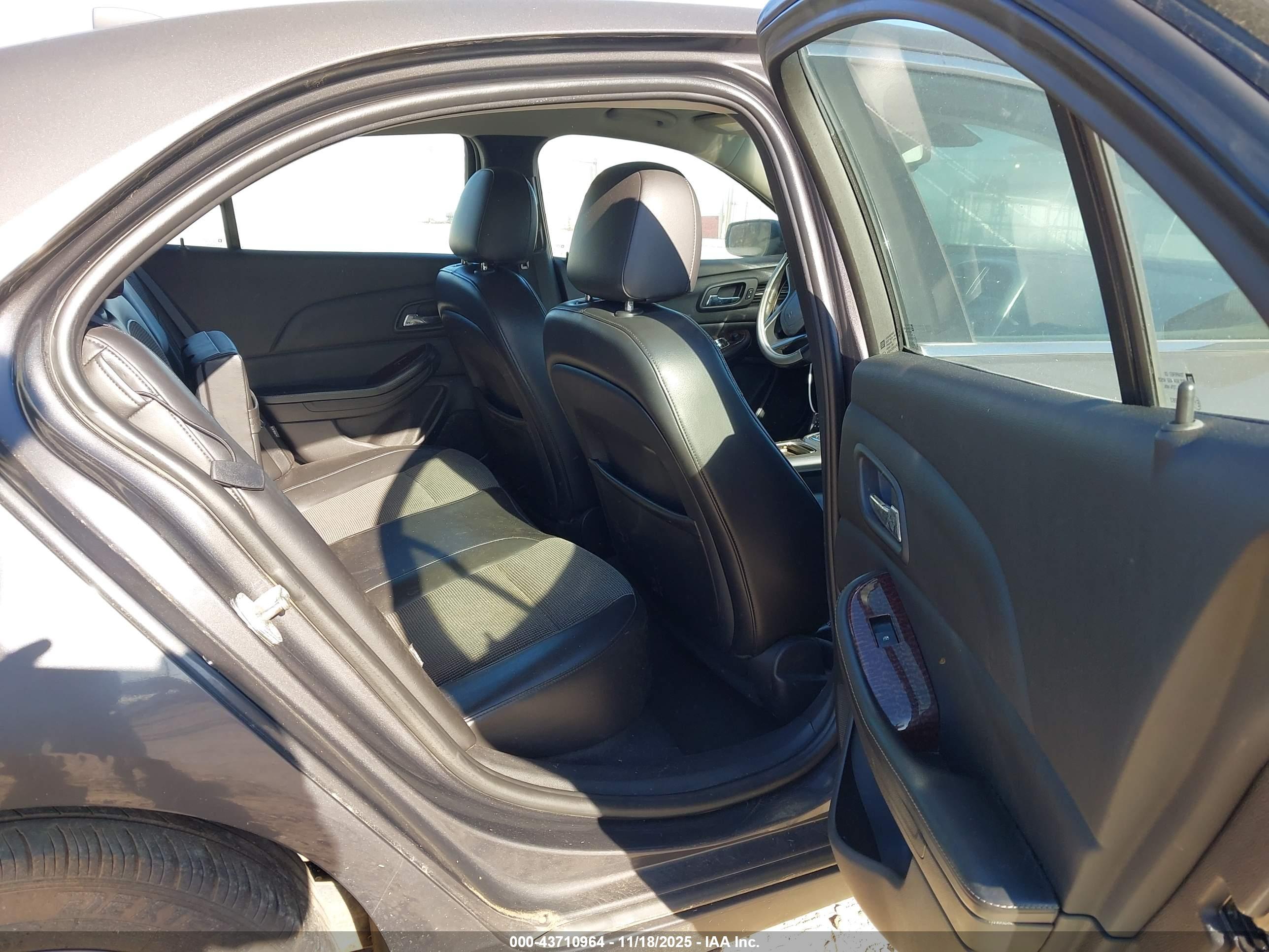 CHEVROLET MALIBU image 8