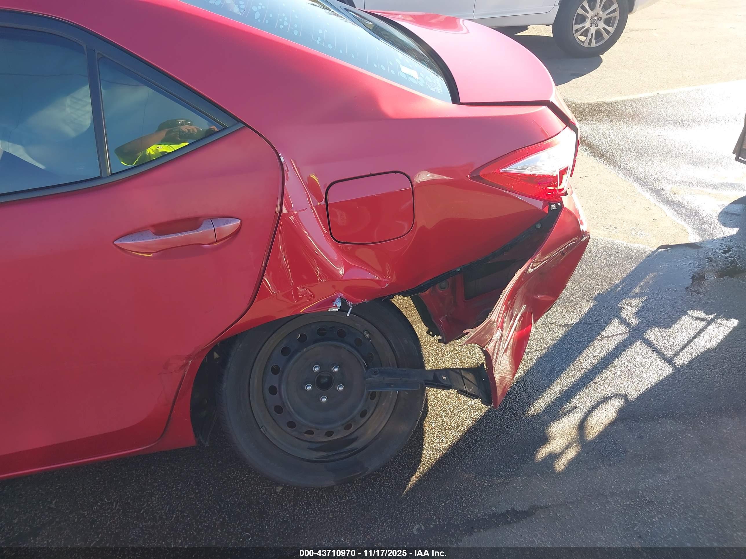TOYOTA COROLLA image 6