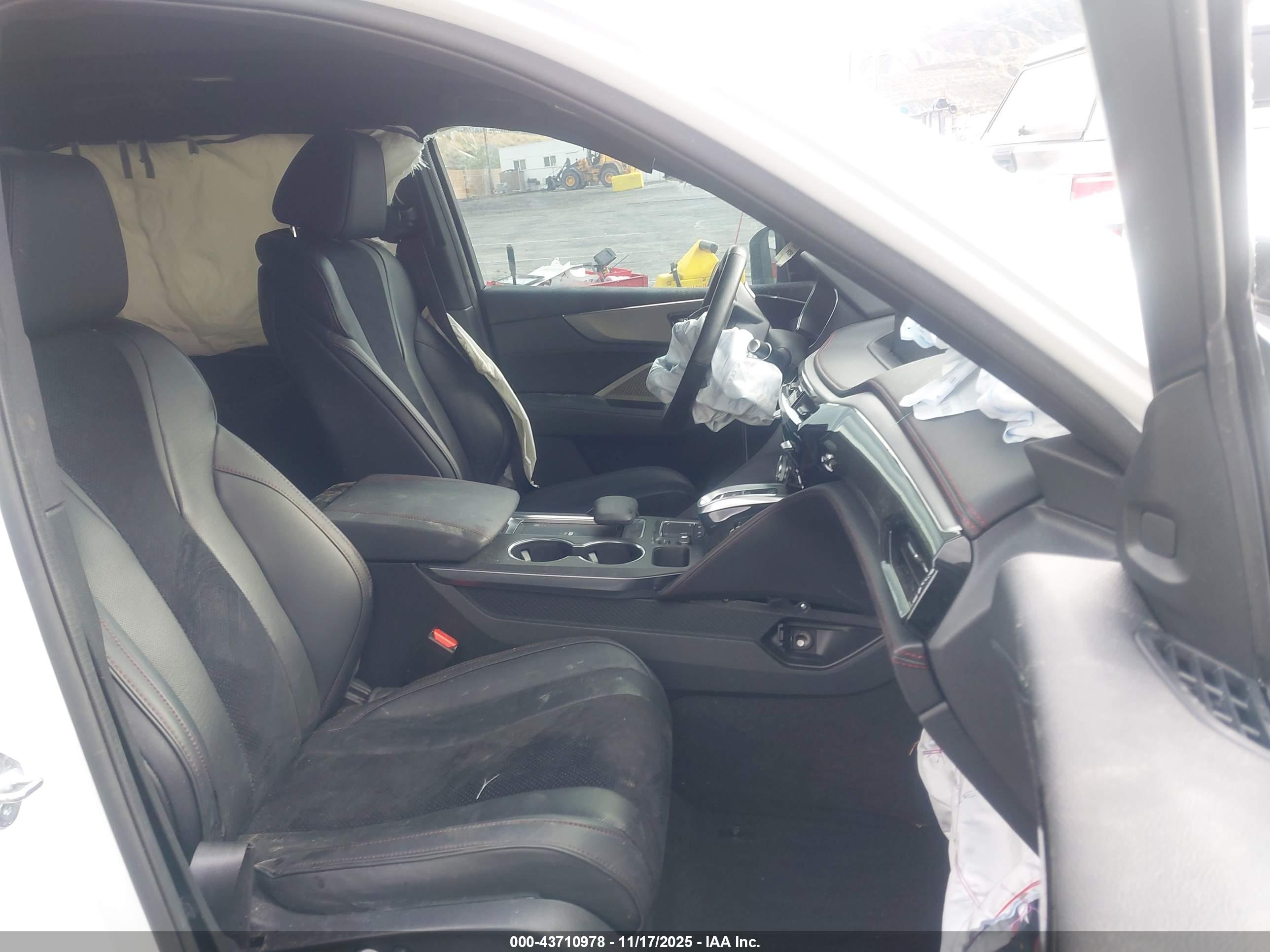 ACURA MDX image 5