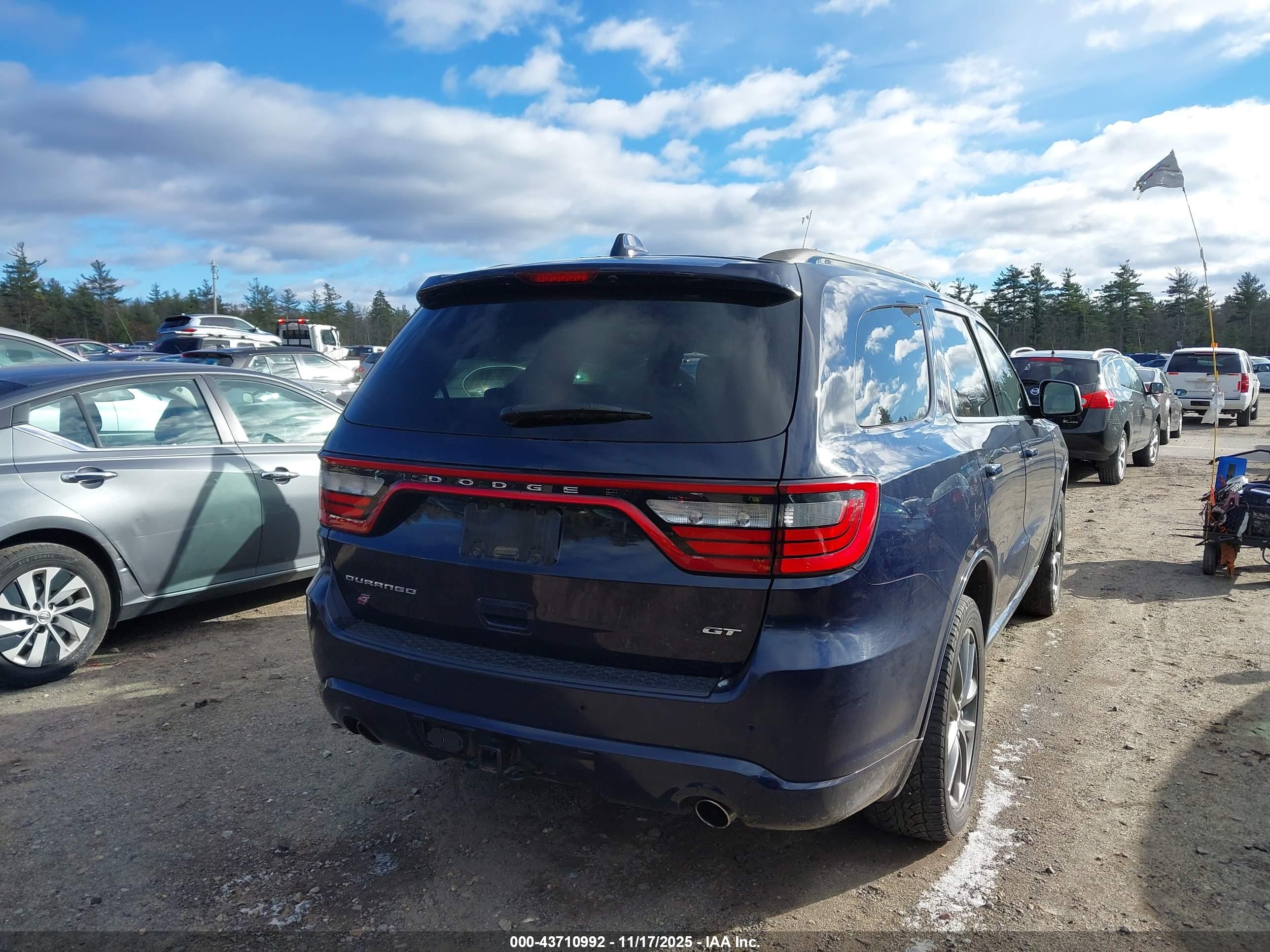 DODGE DURANGO image 4