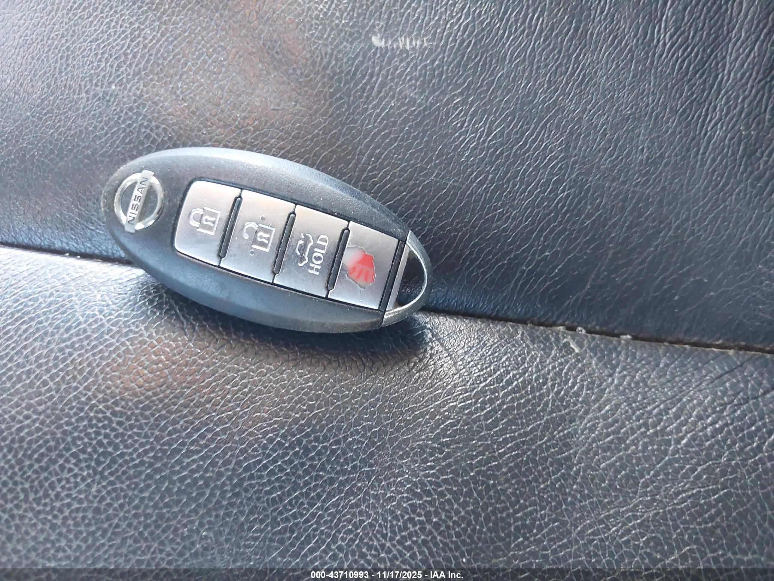 NISSAN ALTIMA image 11