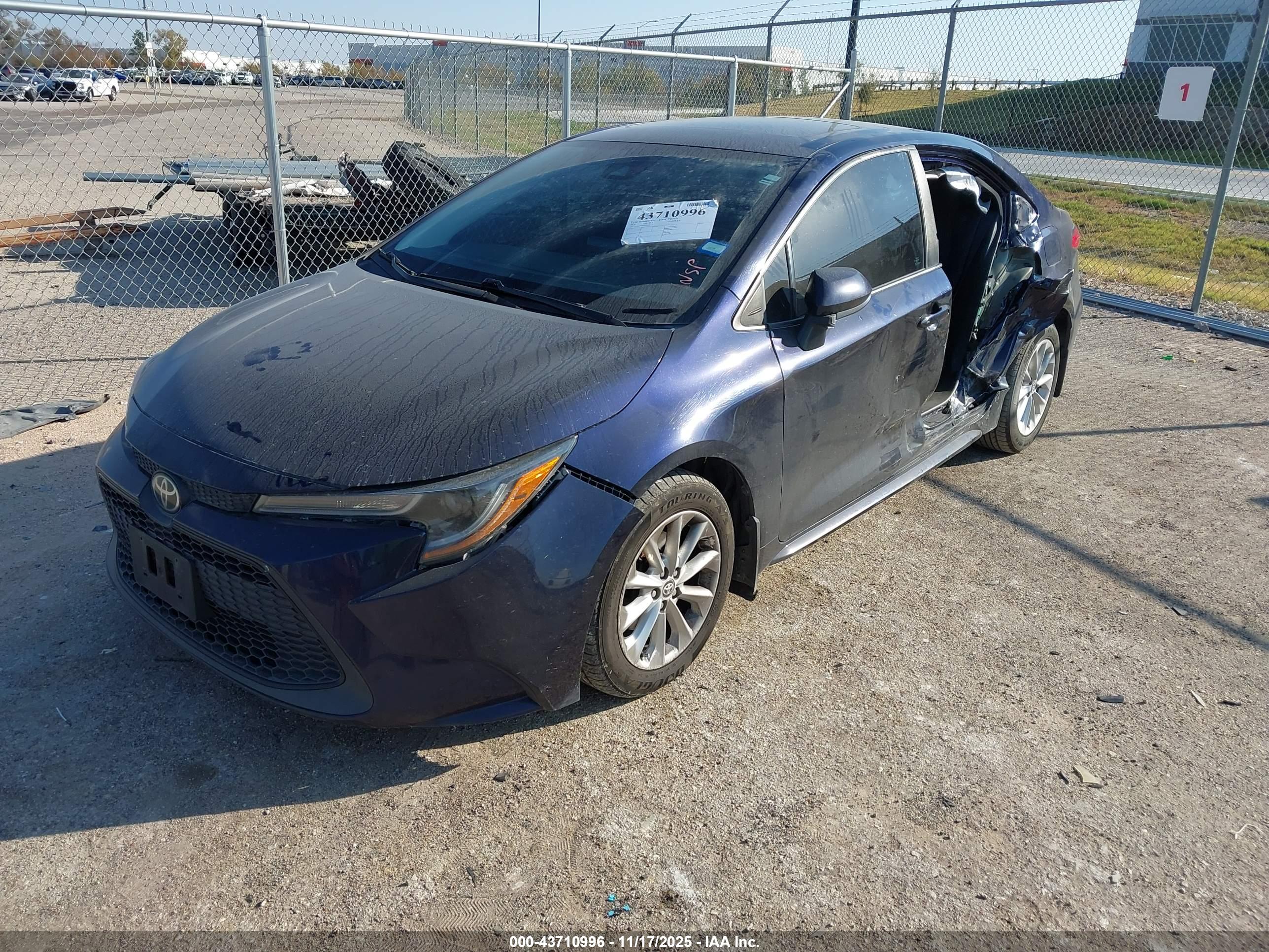 TOYOTA COROLLA image 2