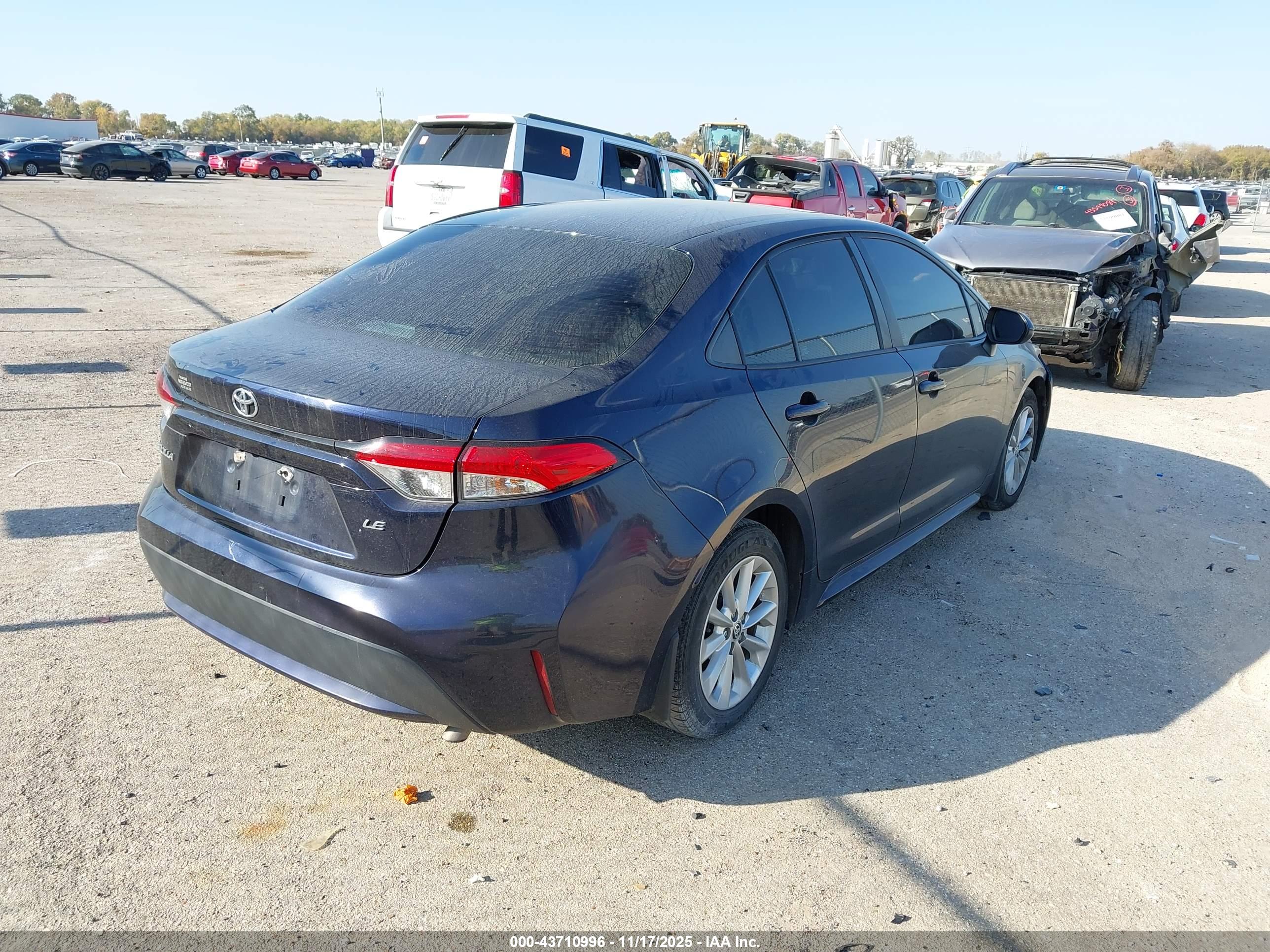 TOYOTA COROLLA image 4