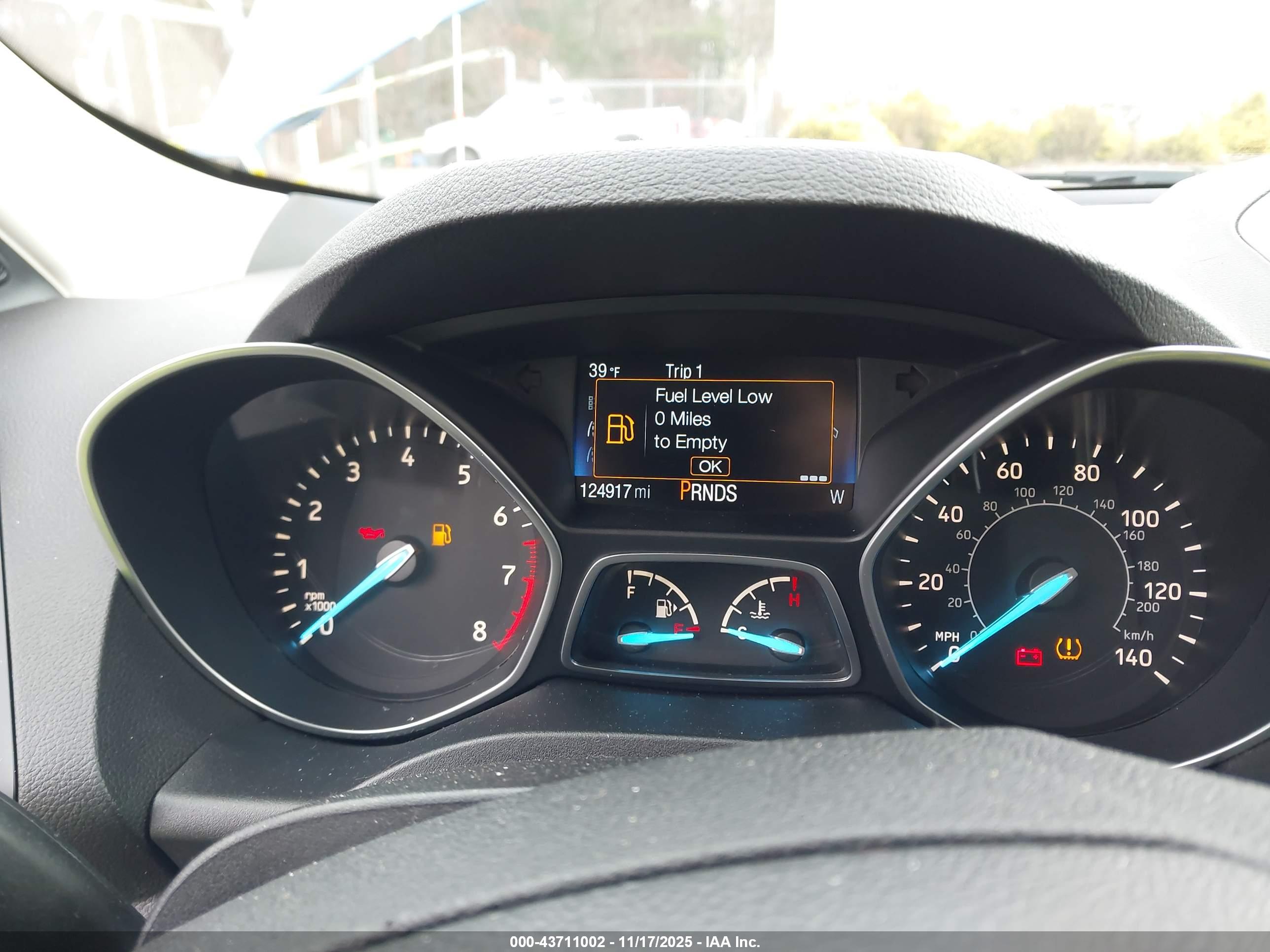 FORD ESCAPE image 7