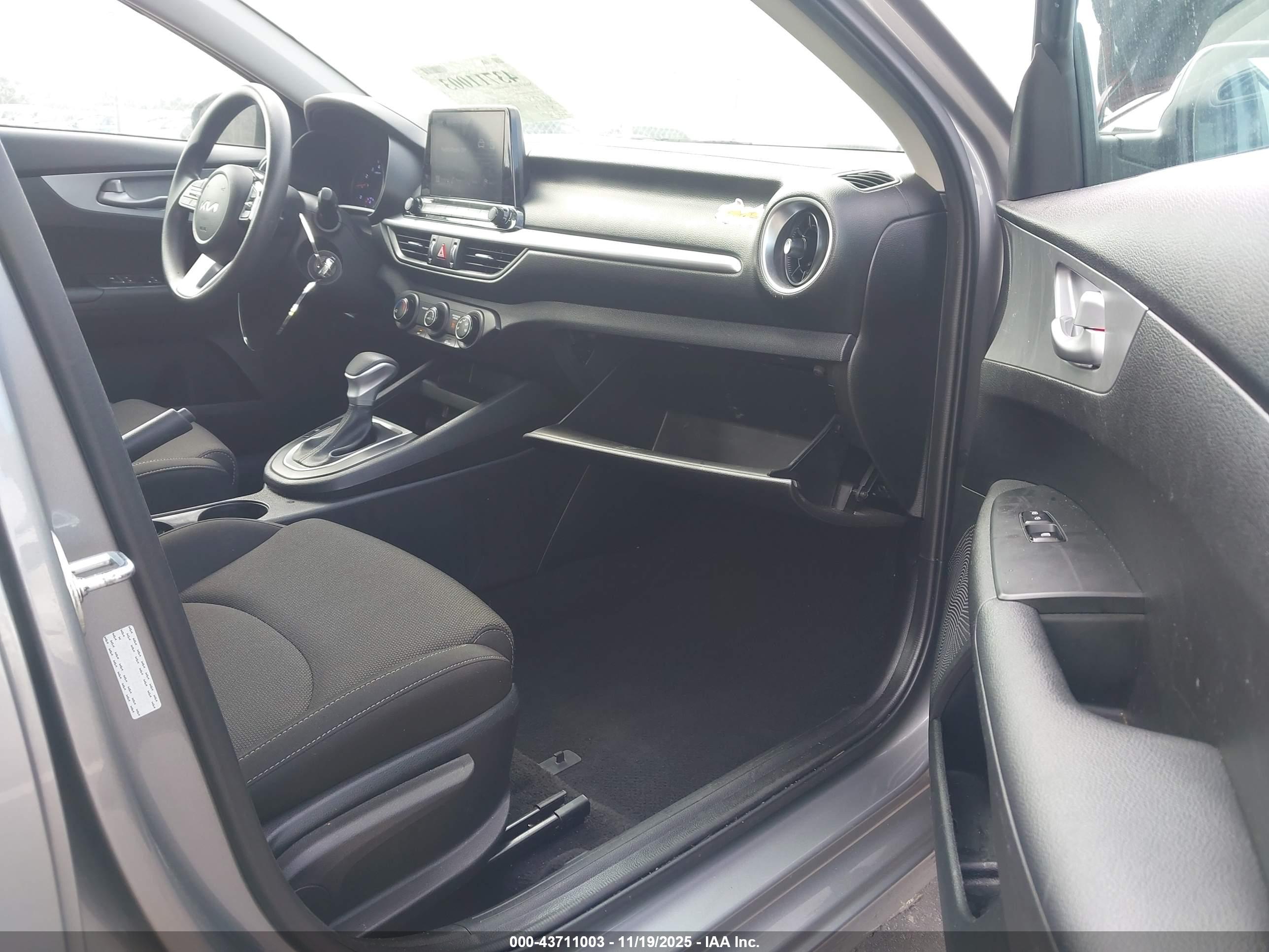 KIA FORTE image 5