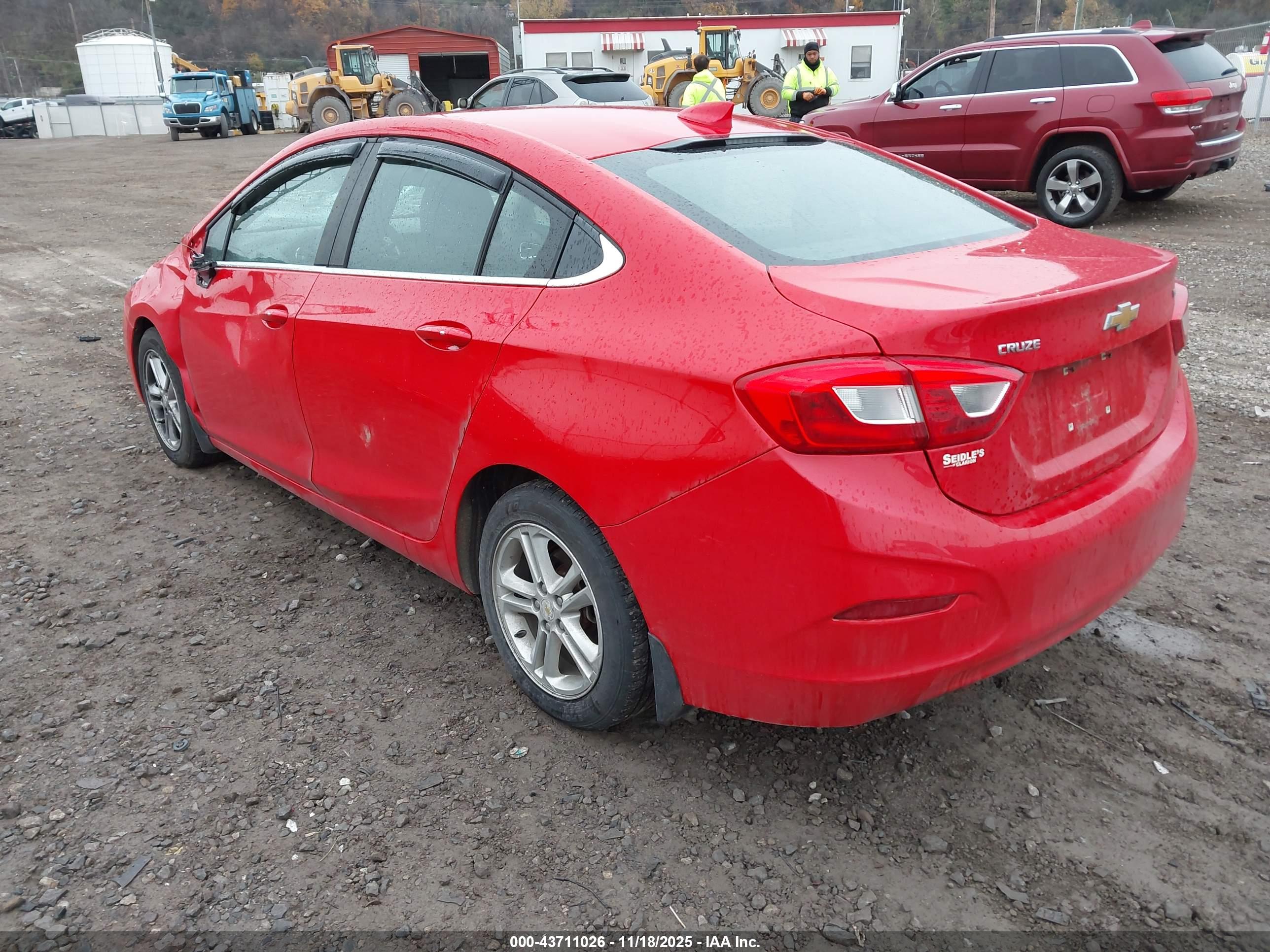 CHEVROLET CRUZE image 3