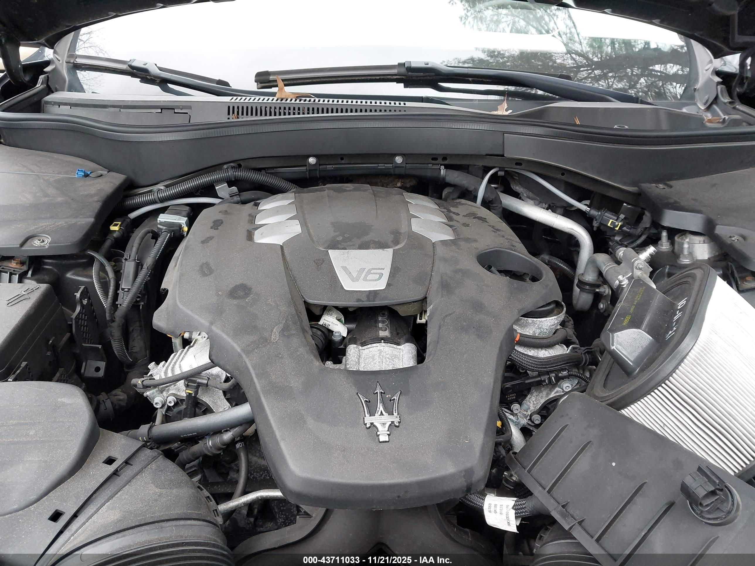 MASERATI LEVANTE image 10