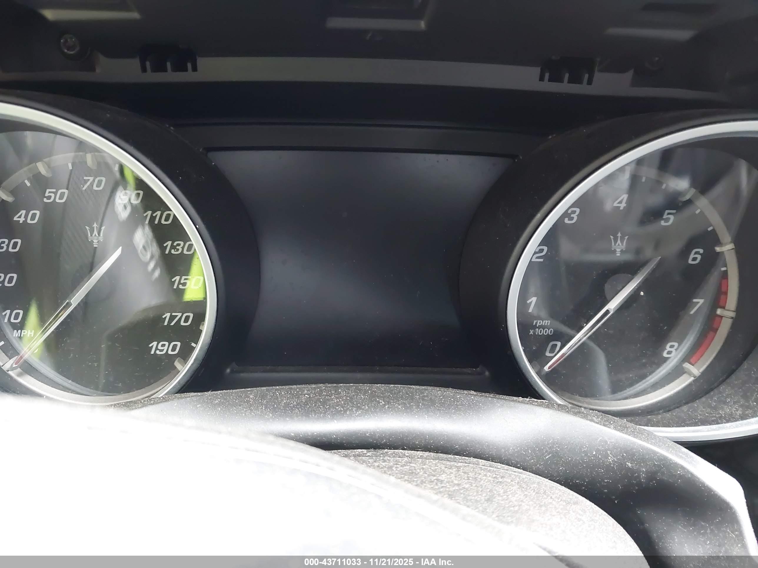 MASERATI LEVANTE image 7