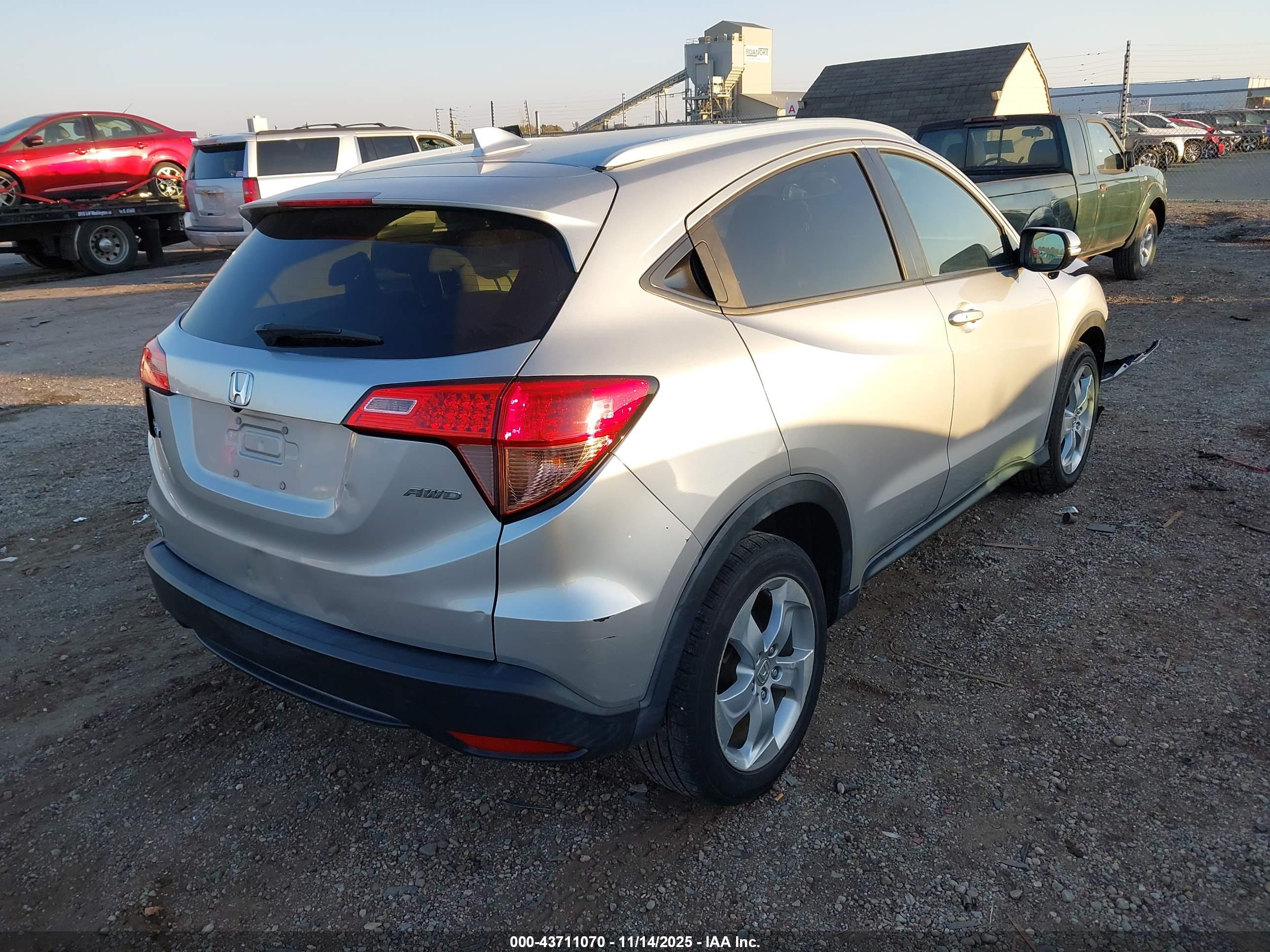HONDA HR-V image 4