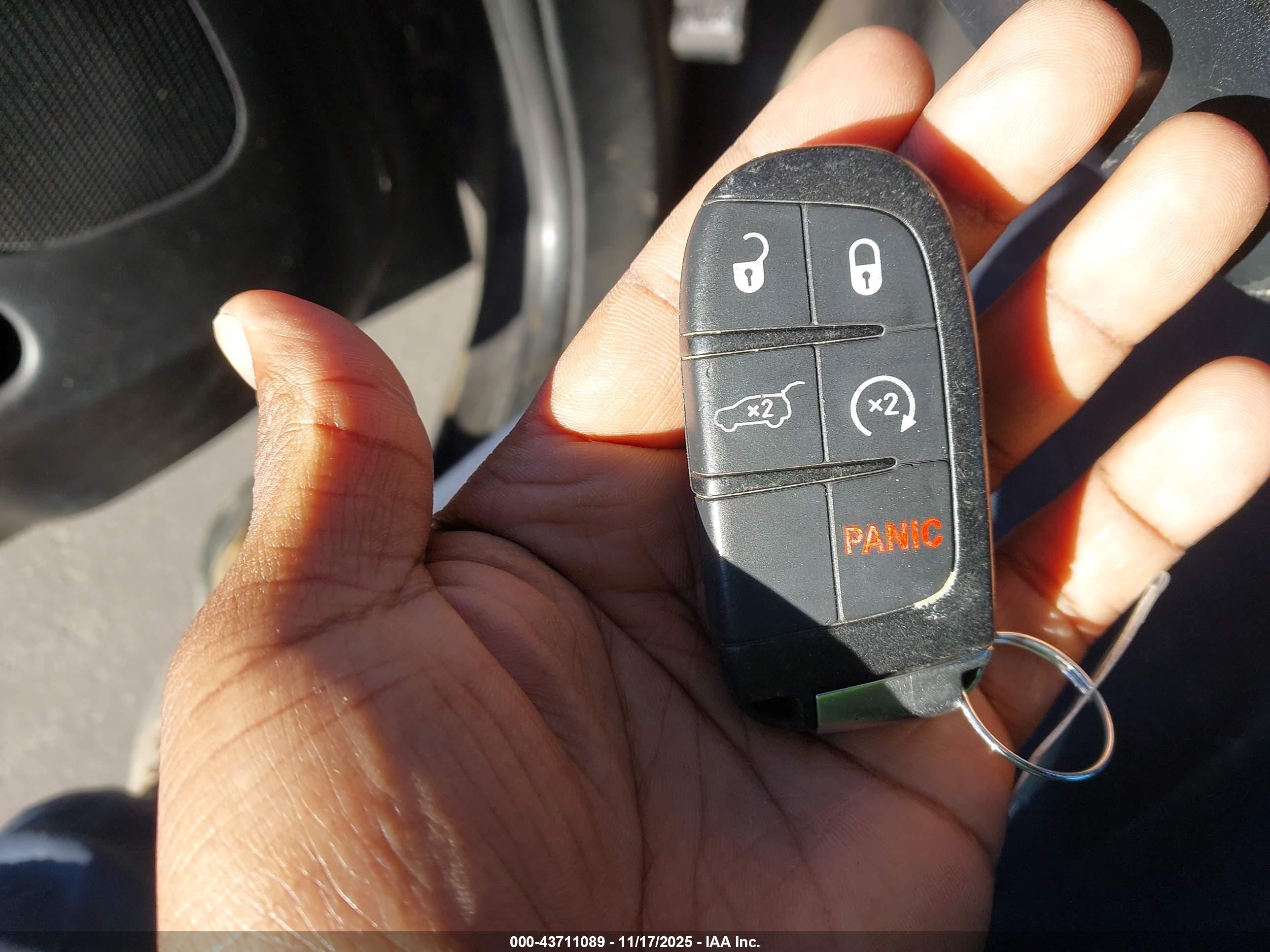 JEEP GRAND image 11
